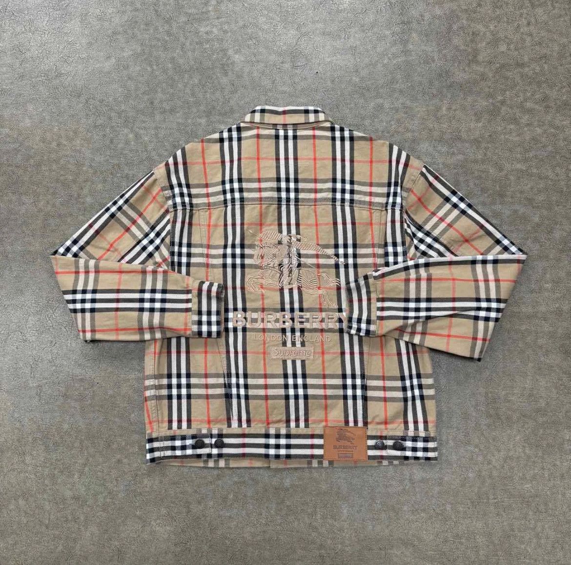 Burberry × Supreme Supreme Burberry Denim Tracker Jacket "Beige" Size US S / EU 44-46 / 1 - 2 Thumbnail
