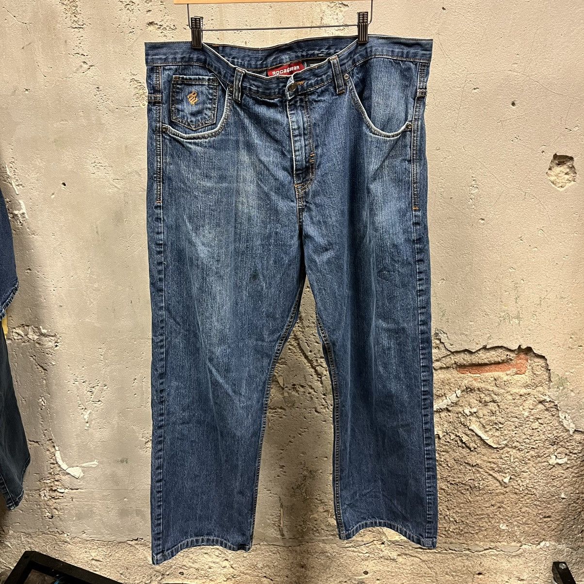 Vintage Rocawear Dark Wash Embroidered Baggy Y2K R Logo Jeans 42 90s Size US 40 / EU 56 - 7 Thumbnail
