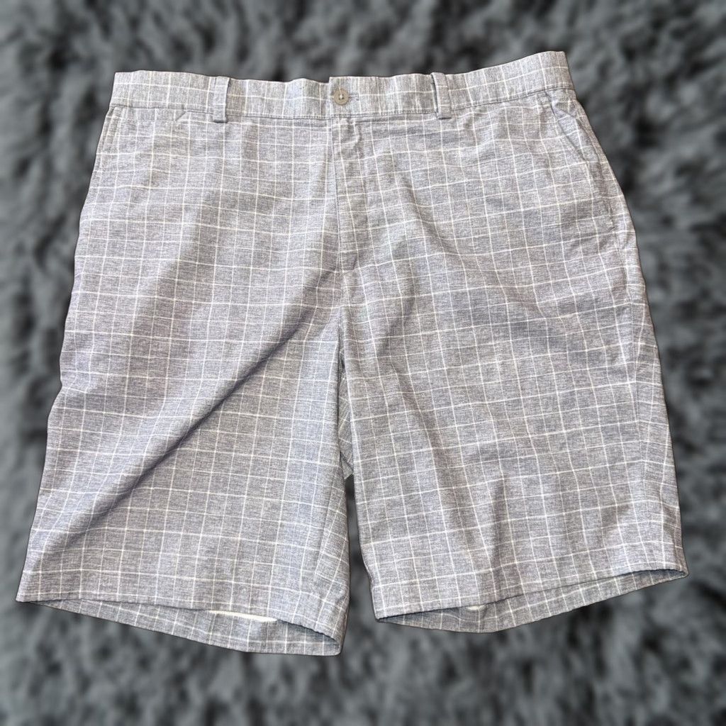 Nike Nike Dri Fit Golf Shorts Men’s 36 Gray Plaid Chino Flat Front 10” Inseam Size US 36 / EU 52 - 1 Thumbnail