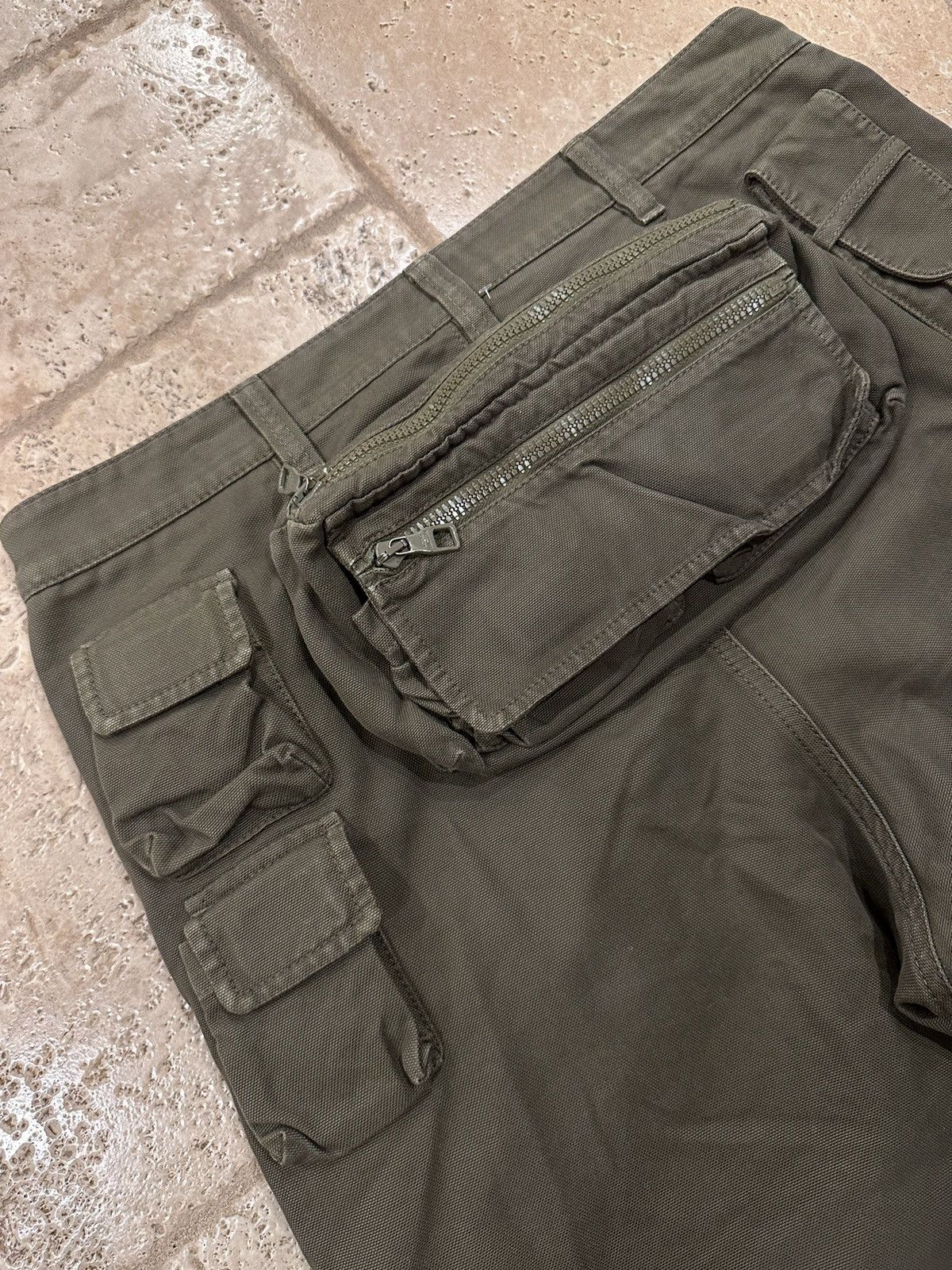 Louis Vuitton Louis Vuitton x Virgil 3D Technical Olive Green Cargo Pants Size US 34 / EU 50 - 9 Thumbnail