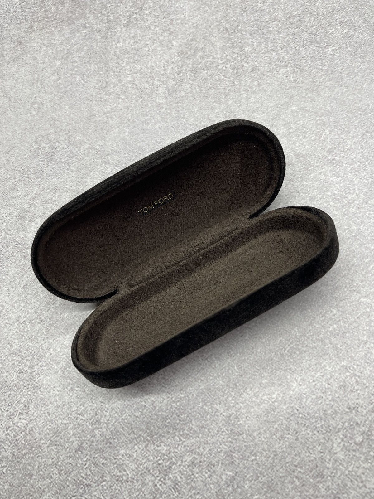 Tom Ford Tom Ford Velvet Case Sunglasses Brown Designer Size ONE SIZE - 3 Thumbnail