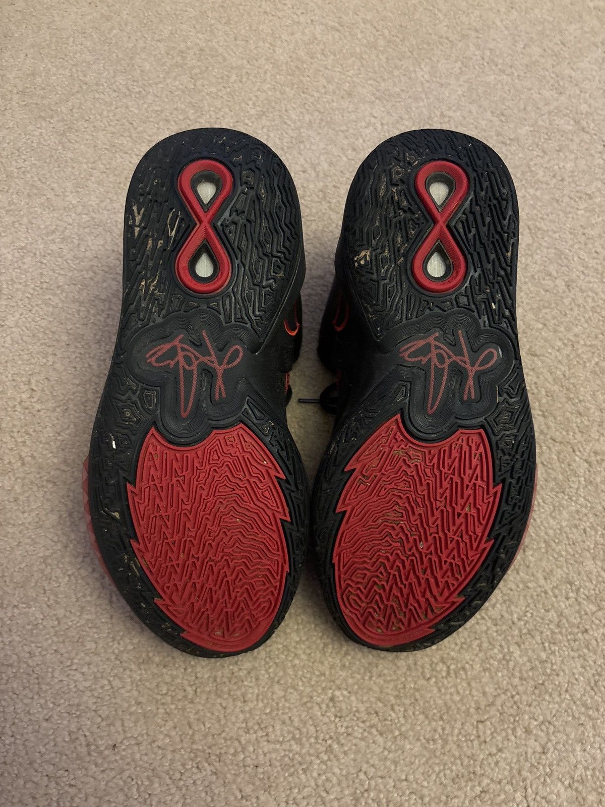 Nike Kyrie Infinity Black/Red Men 9 US Size US 9 / EU 42 - 6 Thumbnail