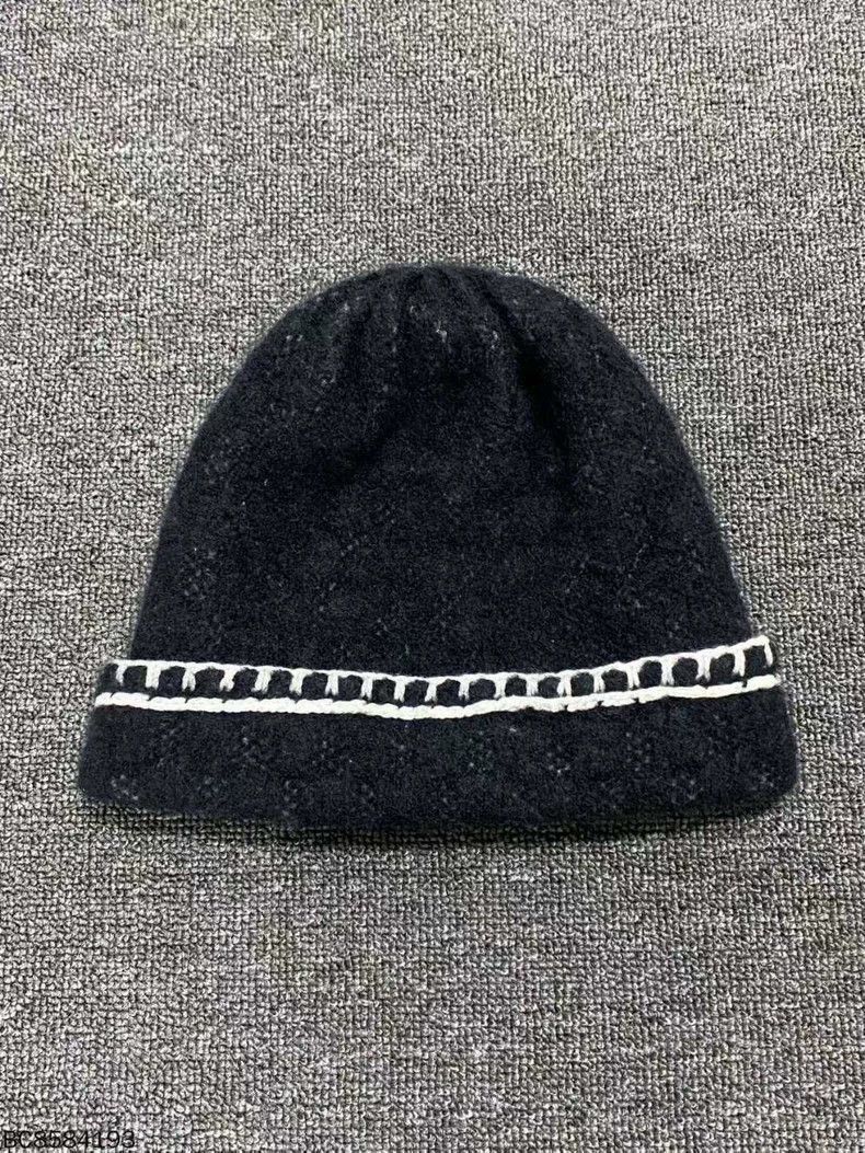 Chanel Cashmere Knit Scarf and Hat Set -2505 Size ONE SIZE - 7 Thumbnail