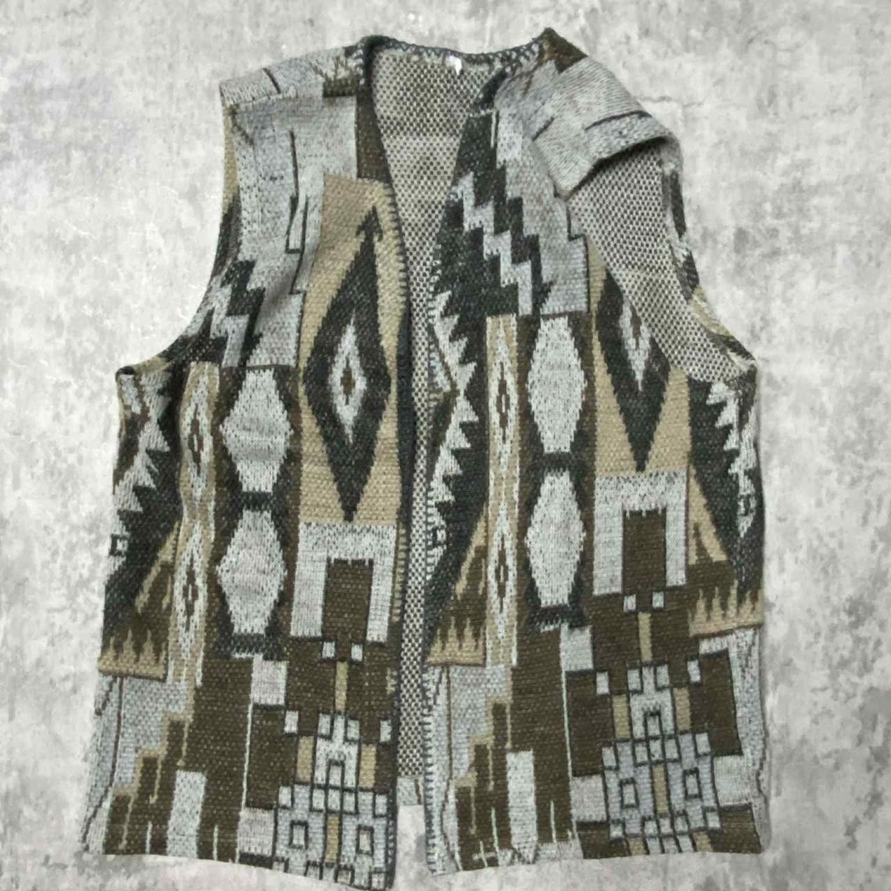Other Brown and tan Aztec print zip up sweater vest #aztecprint Size L / US 10 / IT 46 - 1 Thumbnail