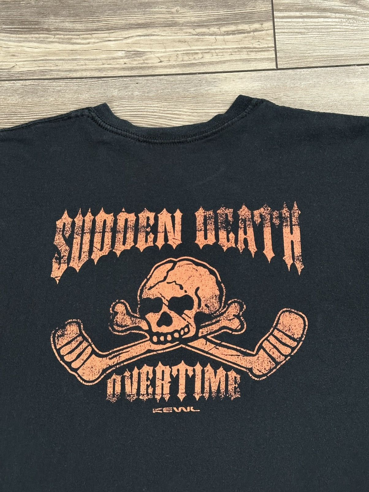 Vintage Vintage Y2K Kewl Sudden Death Overtime Skull Hockey T Shirt Size US L / EU 52-54 / 3 - 4 Thumbnail