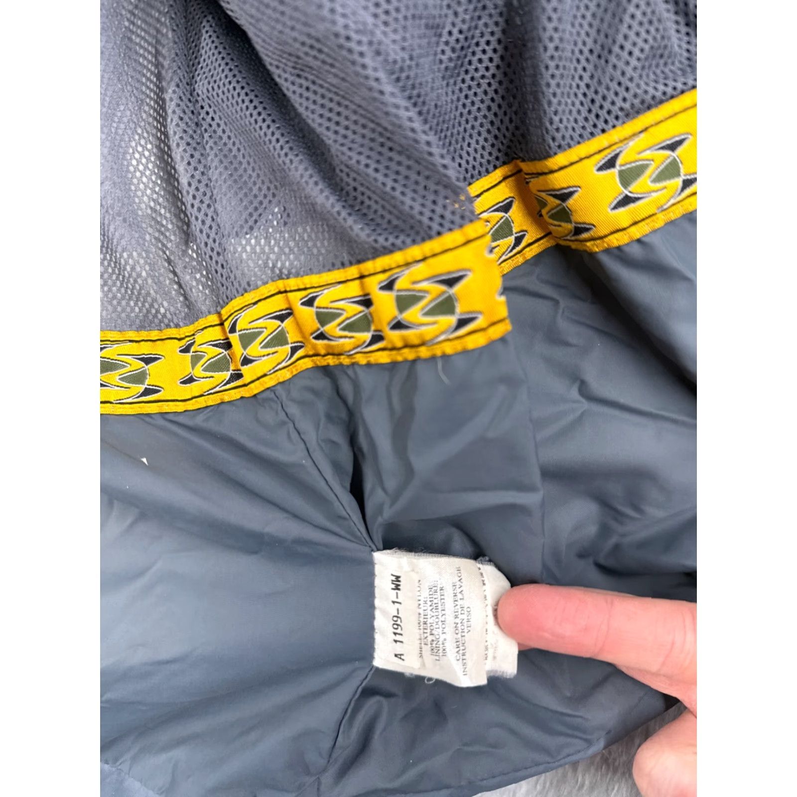 Marmot Marmot Jacket Womens Medium Purple Full Zip Hooded Nylon Shell Poly Lined READ Size M / US 6-8 / IT 42-44 - 4 Thumbnail