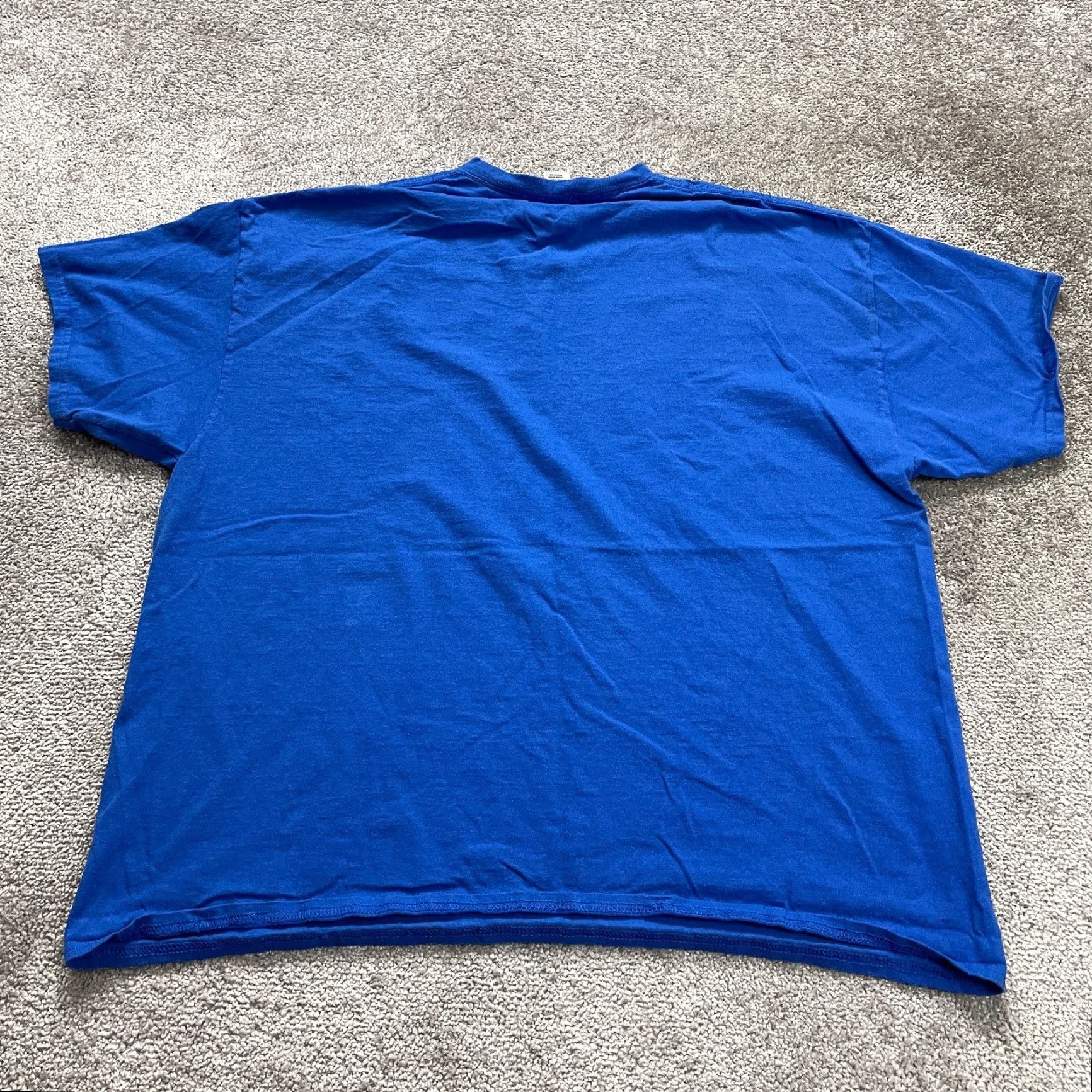 Gildan VINTAGE? No - but use: Gildan Ultra Cotton T-Shirt Men 2XL Blue Crew Neck Short Sleeve Tee 2XL Mens Blue Cotton Classic Shirt Size US XXL / EU 58 / 5 - 2 Thumbnail