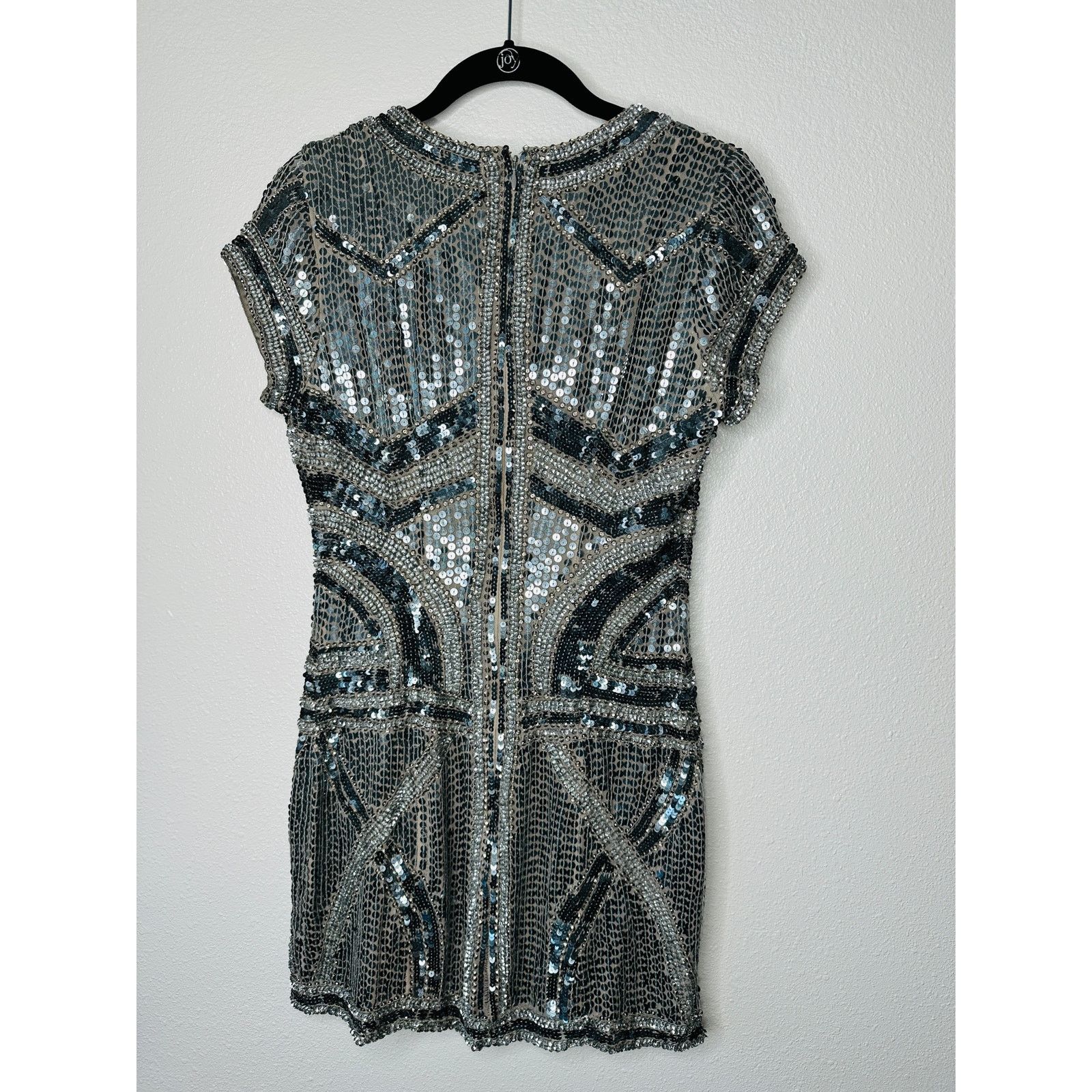 Parker Parker Silver Rose Gold Sequin Aztec VNeck Mini Dress S Size S / US 4 / IT 40 - 8 Thumbnail