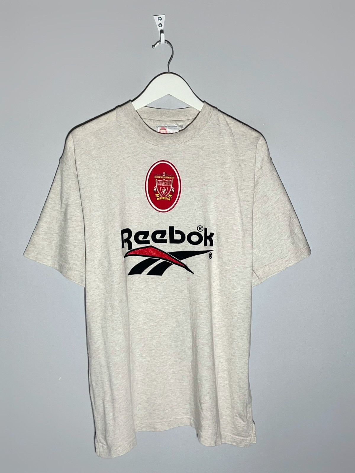 Vintage Liverpool FC 90’s Y2k Streetwear Centre Logo Reebok T-Shirt Size US L / EU 52-54 / 3 - 1 Thumbnail