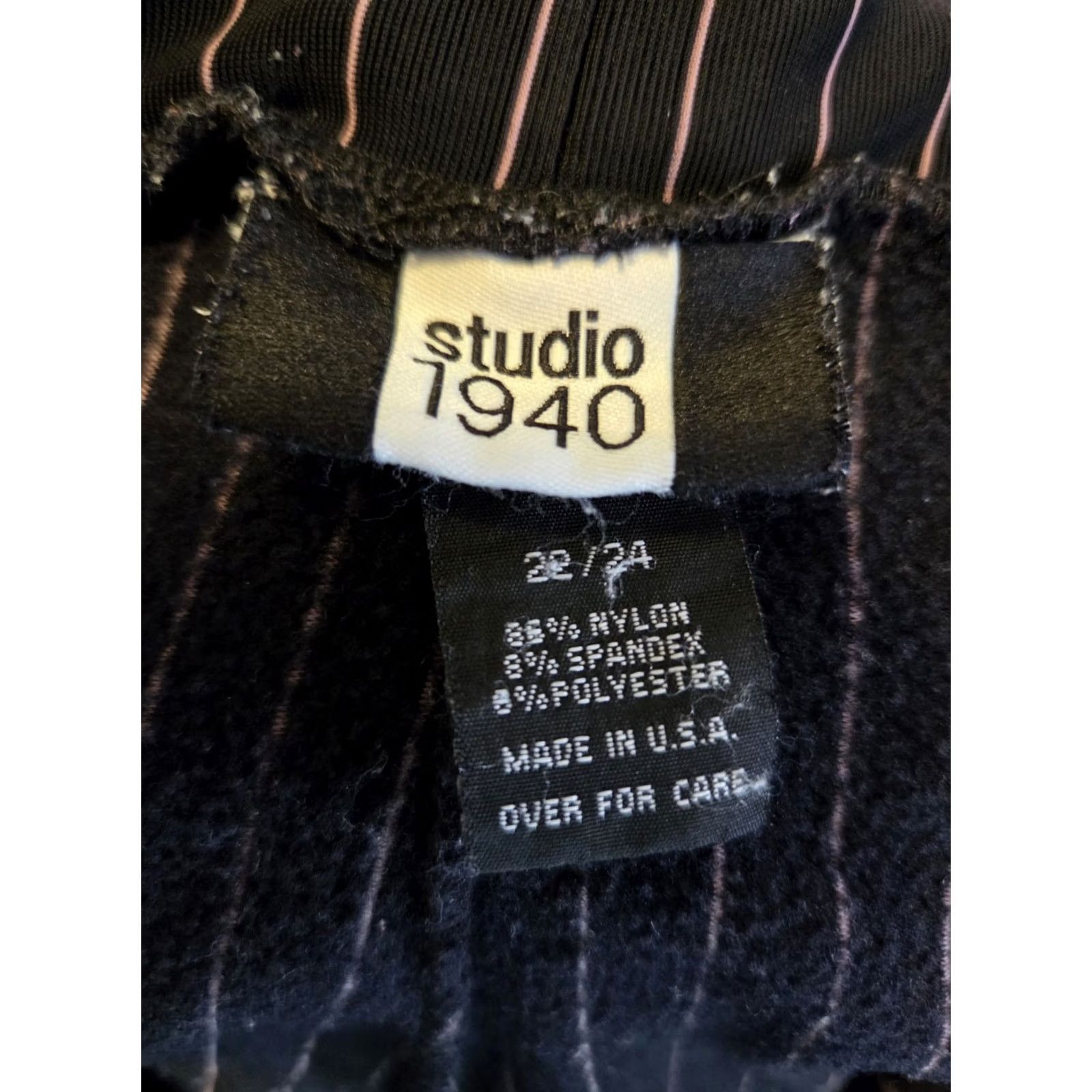 Vintage Studio 1940 Black Pink Pinstripe Pants Trousers 22/24 Plus Dress Pants Elastic Waist Women Gapless Size 40" / US 18 - 4 Thumbnail