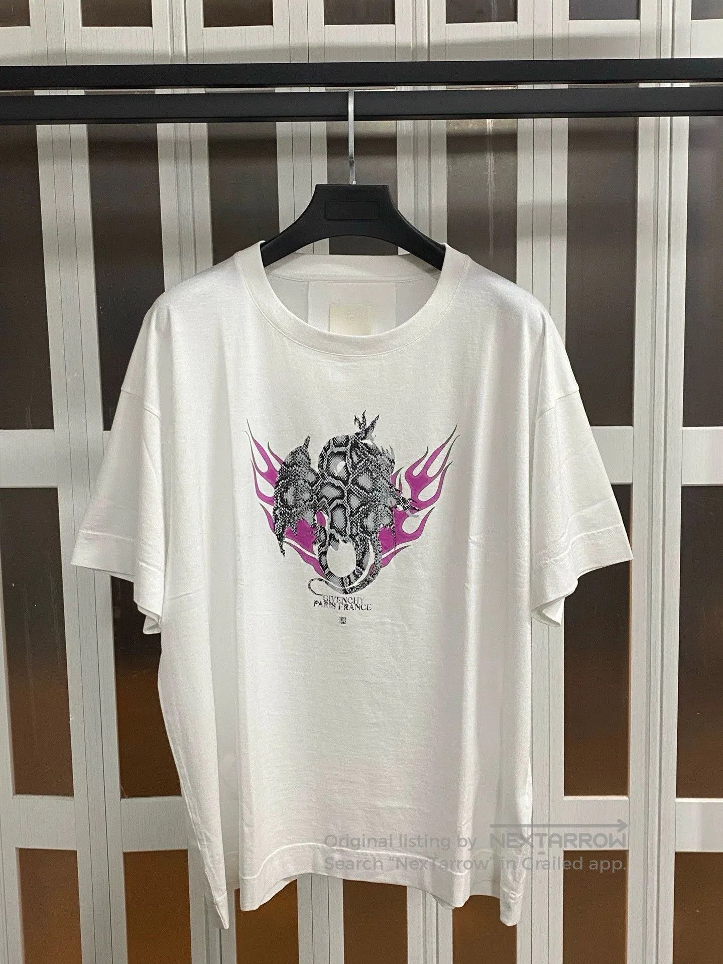 Givenchy Givenchy Men's Short Sleeve Graphic T-Shirt. Size US S / EU 44-46 / 1 - 1 Thumbnail