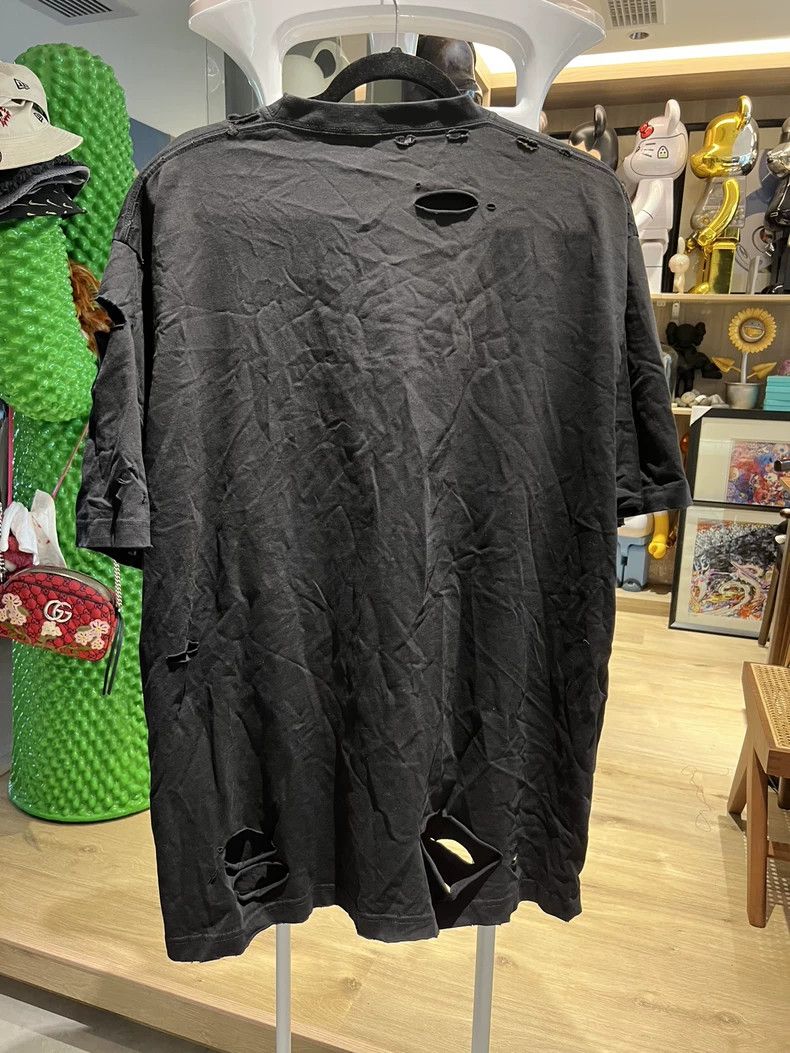 Balenciaga Balenciaga All Black Exploded Letter Short Sleeve 2022ss N Size US XS / EU 42 / 0 - 6 Thumbnail