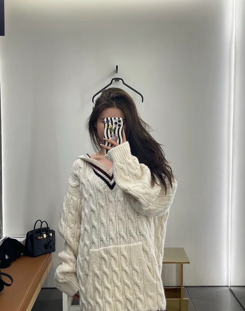 Celine Celine Preppy striped twist knit V-neck sweater 2501-Nextar Size US S / EU 44-46 / 1 - 2 Thumbnail