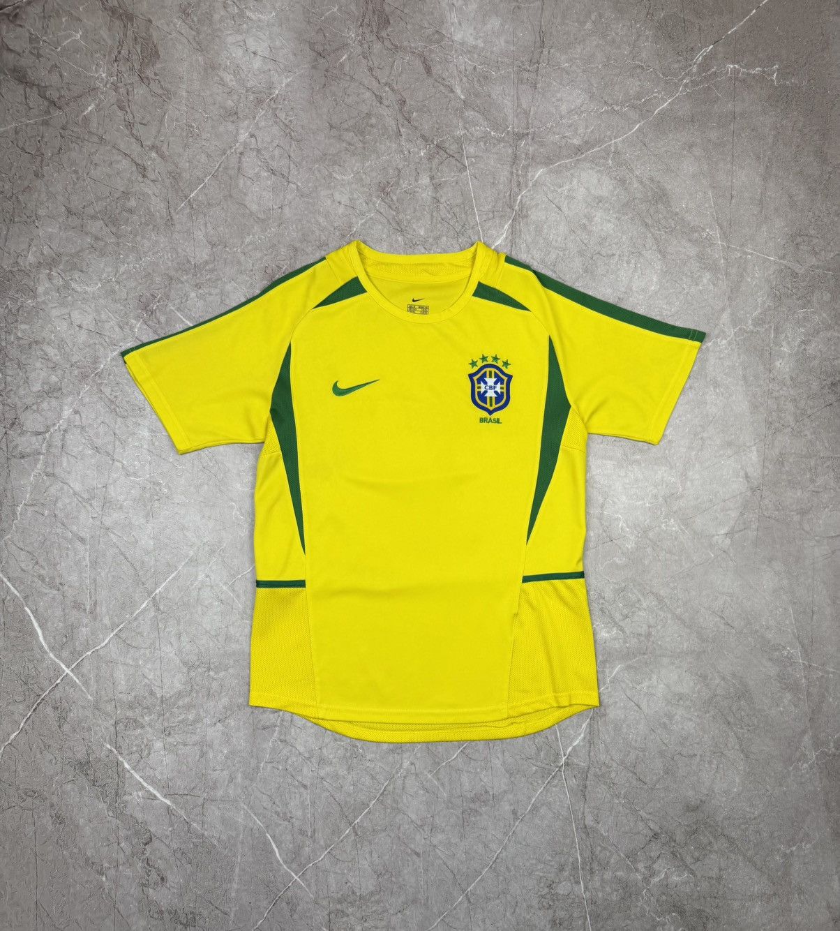 Nike Vintage Nike Brazil Soccer Jersey Football Shirt Tre RARE Size US M / EU 48-50 / 2 - 2 Thumbnail