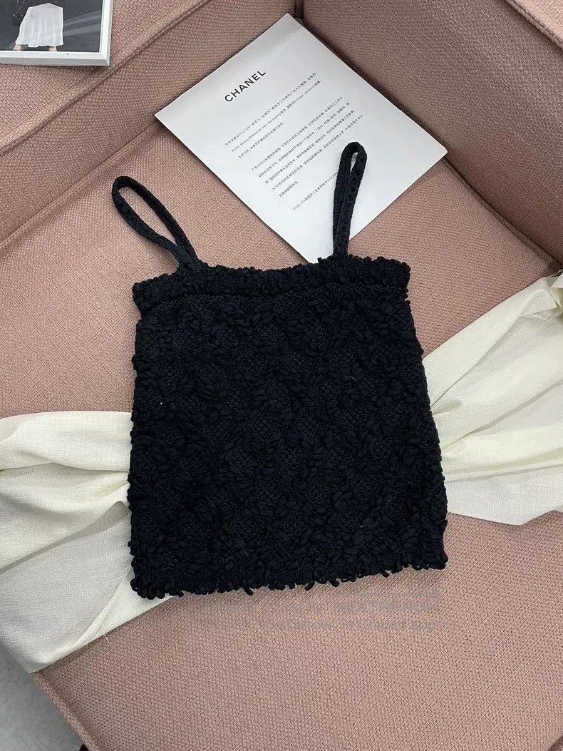 Chanel Chanel 25P black three-dimensional crochet woven suspender Size XS / US 0-2 / IT 36-38 - 3 Thumbnail