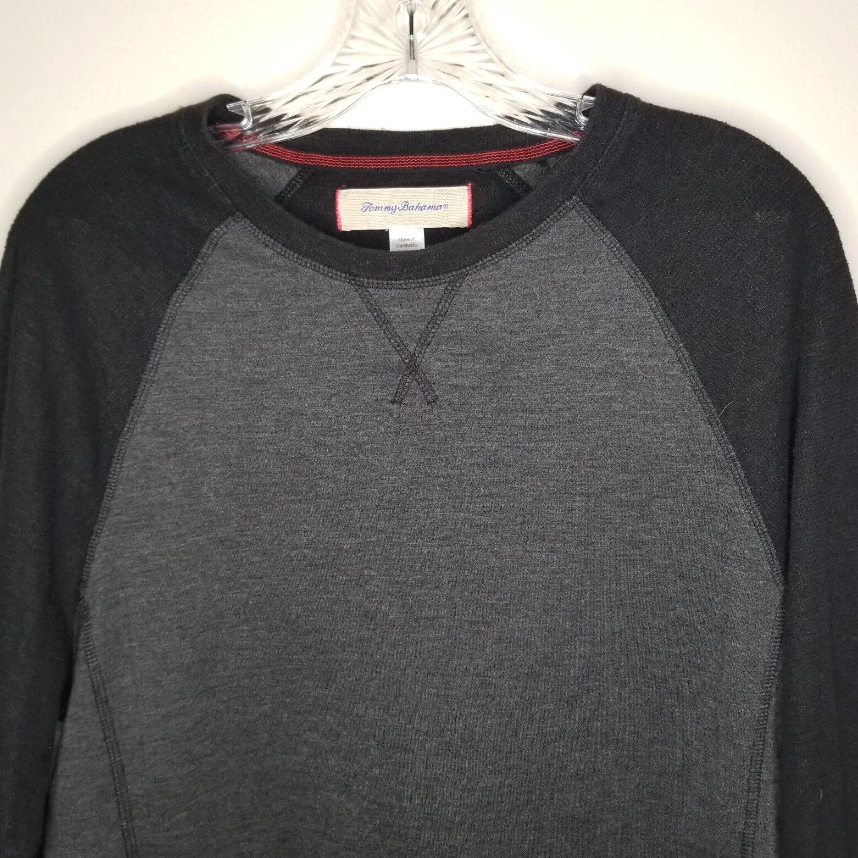 Tommy Bahama Tommy Bahama Pullover Shirt Men Size M Gray Long Sleeve Sweater Show Long Sleeve Top Modern Casual Christmas Resortwear Size US M / EU 48-50 / 2 - 2 Thumbnail