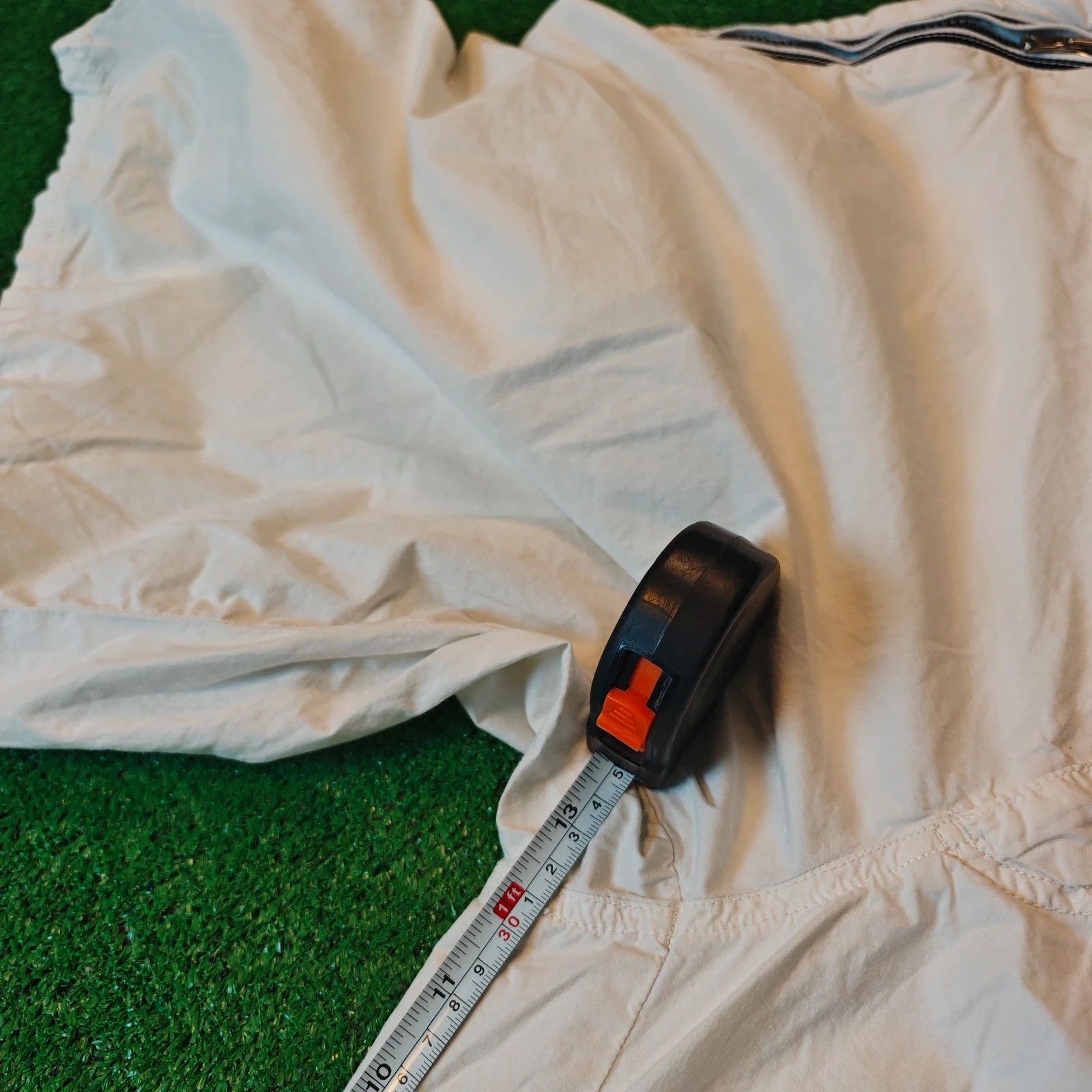 Paul & Shark Vintage Paul & Shark Shorts Mens 44 (W40) white embroidered Size US 44 / EU 60 - 15 Thumbnail