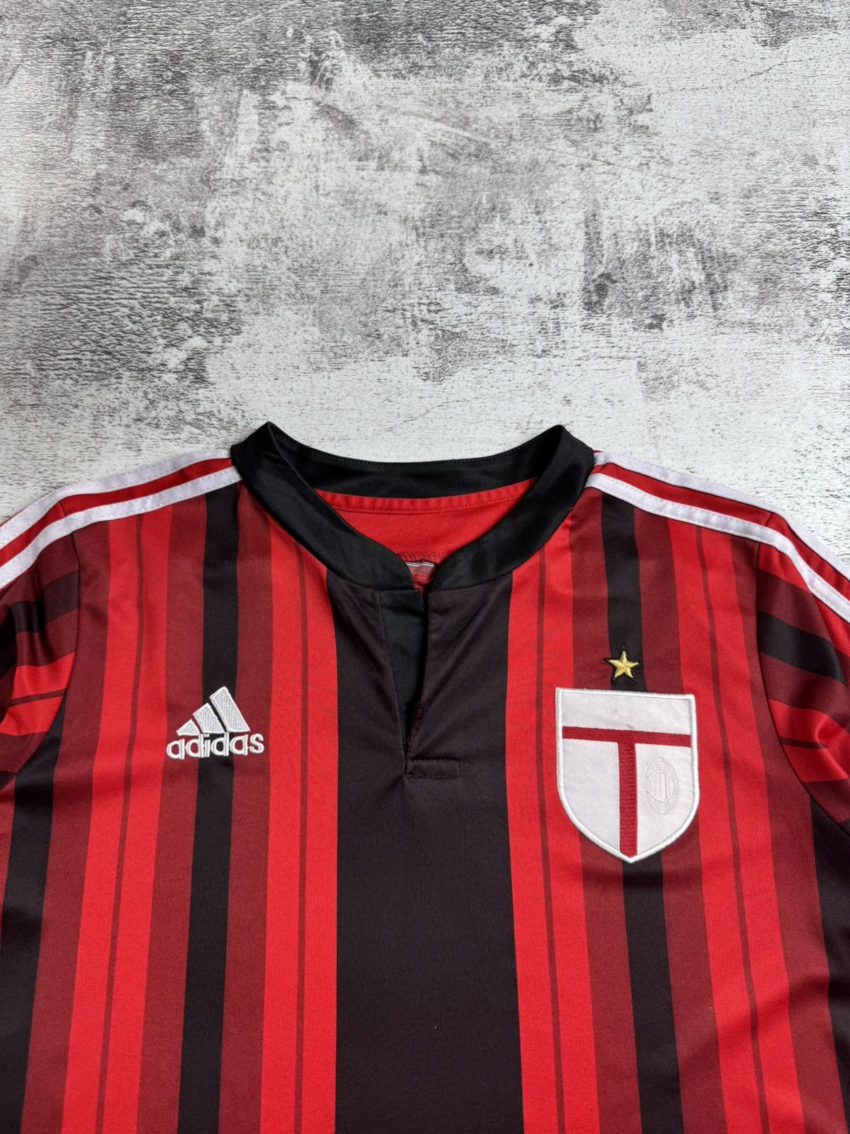 Adidas AC MILAN Adidas 2014/2015 Serie A Red Home Soccer Football T Shirt Jersey Kit Size US S / EU 44-46 / 1 - 7 Thumbnail