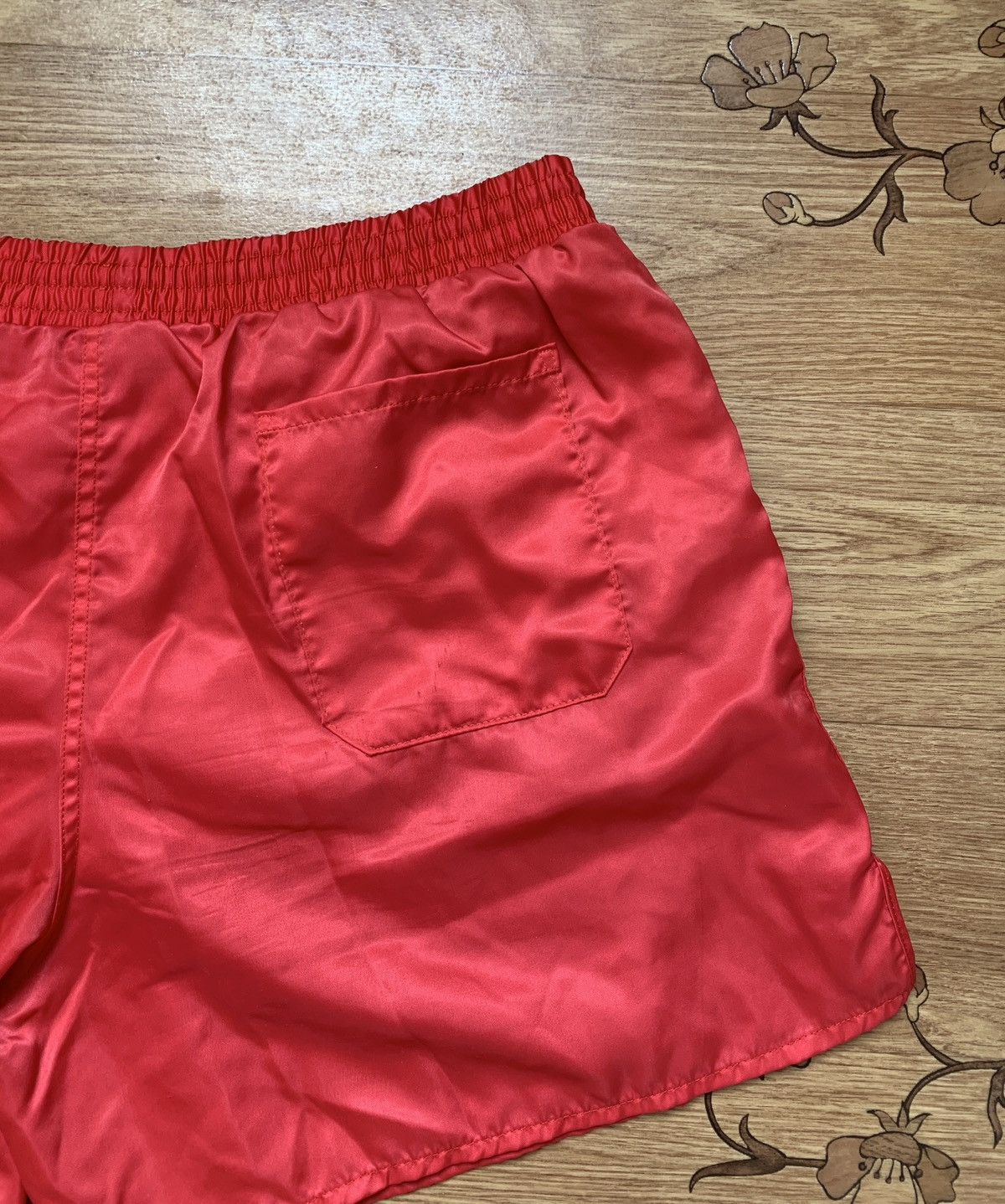 Adidas Vintage Adidas Mens Red Track Run Nylon Shorts Yugoslavia Size US 34 / EU 50 - 6 Thumbnail