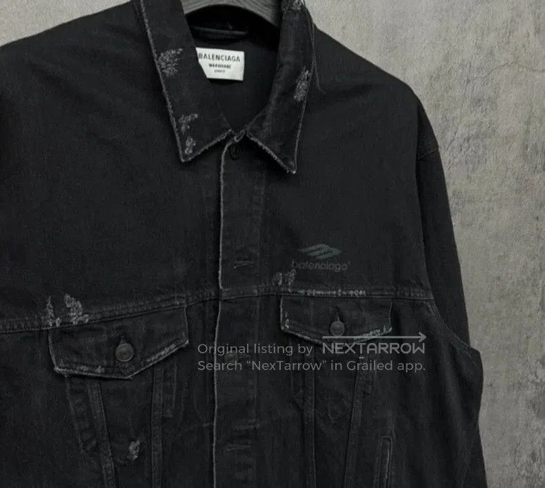 Balenciaga Balenciaga Distressed 3B Logo Denim Jacket. Size US S / EU 44-46 / 1 - 3 Thumbnail
