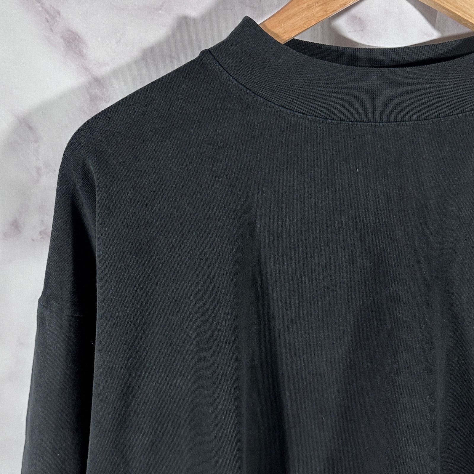 Yeezy Sample Black Longsleeve Size US M / EU 48-50 / 2 - 2 Thumbnail