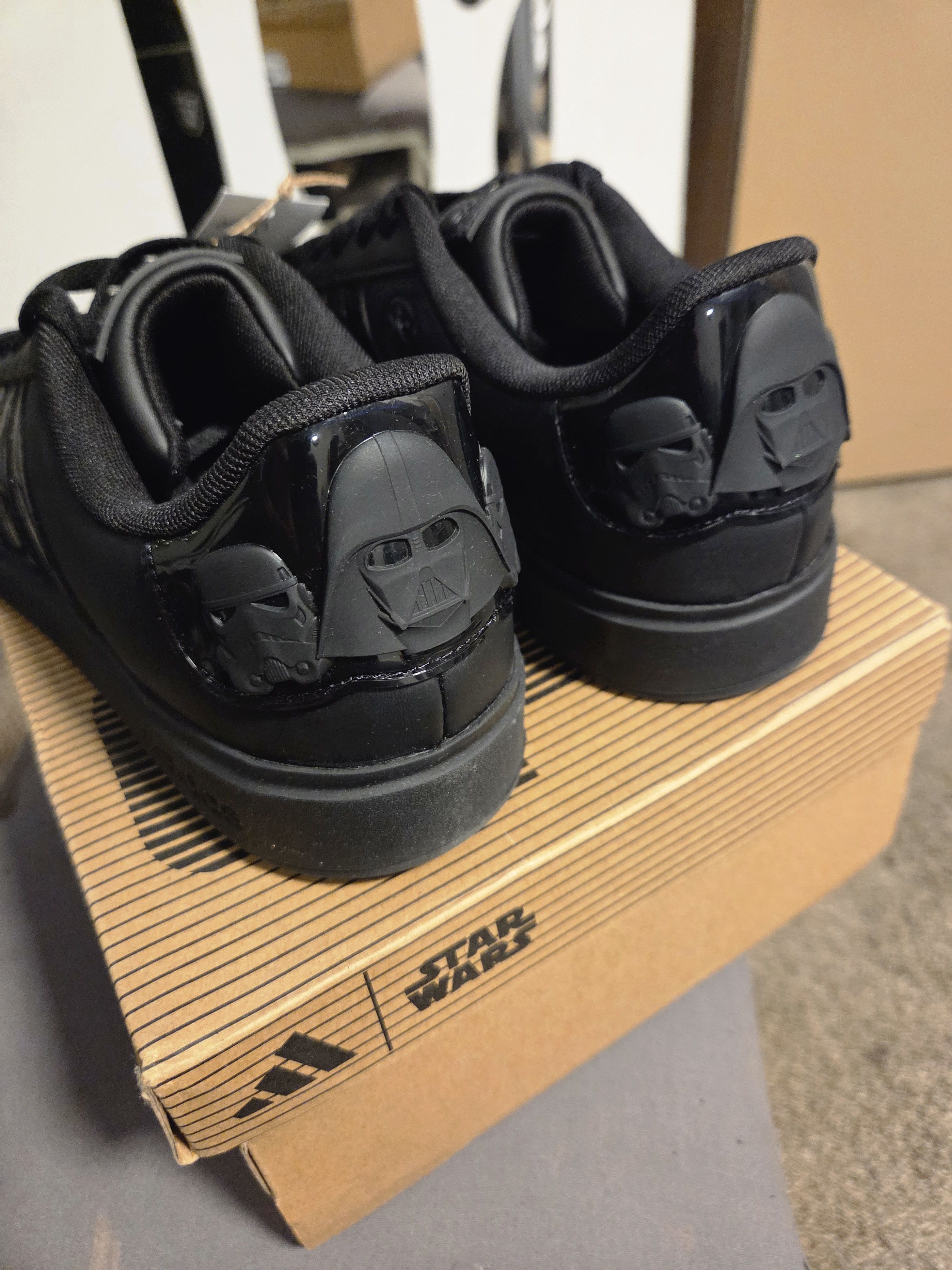Adidas × Star Wars Adidas Star Wars Grand Court Black Size US 8.5 / EU 41-42 - 3 Thumbnail