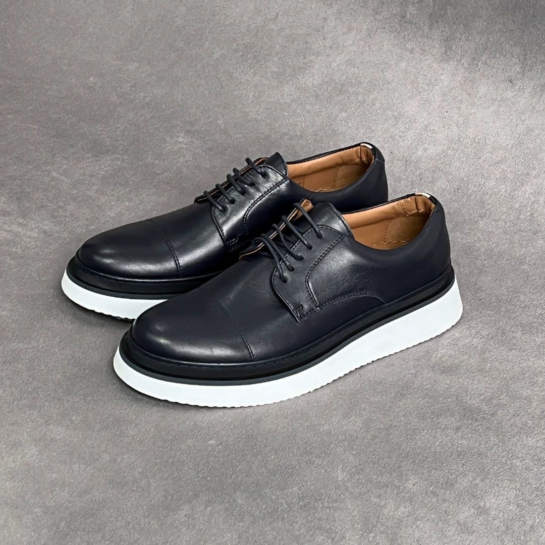 Hugo Boss HUGO BOSS Navy Calf Leather Lace-up Sneakers 39-42 Size US 7 / EU 40 - 2 Thumbnail