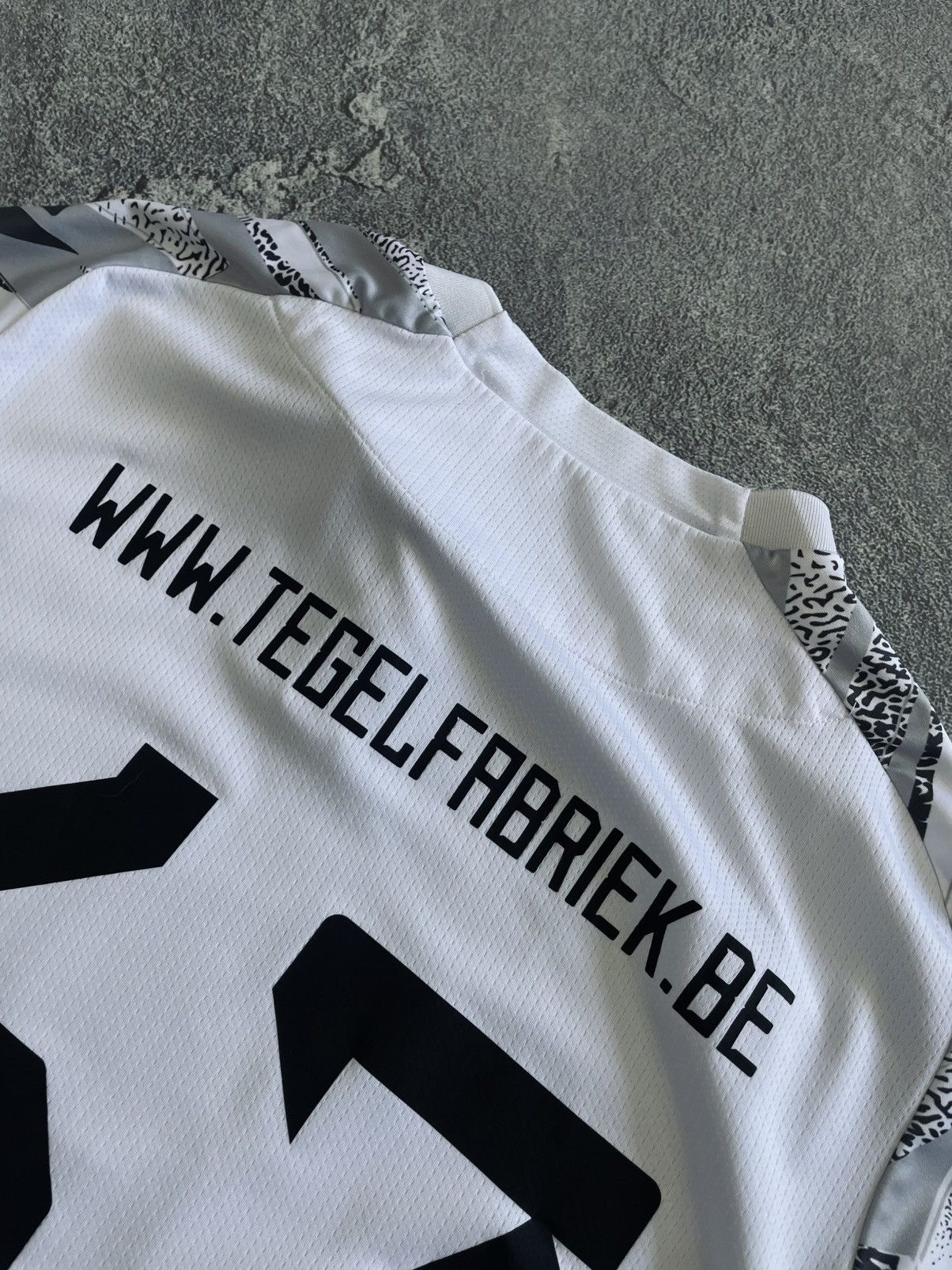 Macron Macron ZVC Payitaht ANTWERPEN #67 Match Issue Futsal Jersey Size US L / EU 52-54 / 3 - 18 Thumbnail