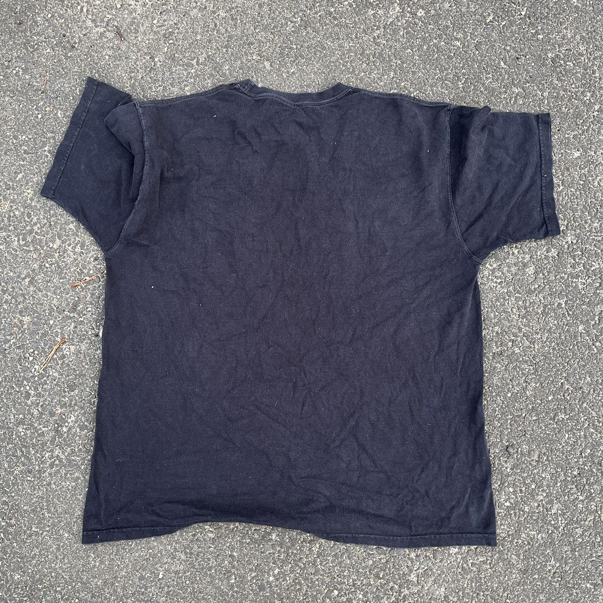 Vintage Vintage Black T-Shirt Size XL Faded Y2K Size US XL / EU 56 / 4 - 4 Thumbnail