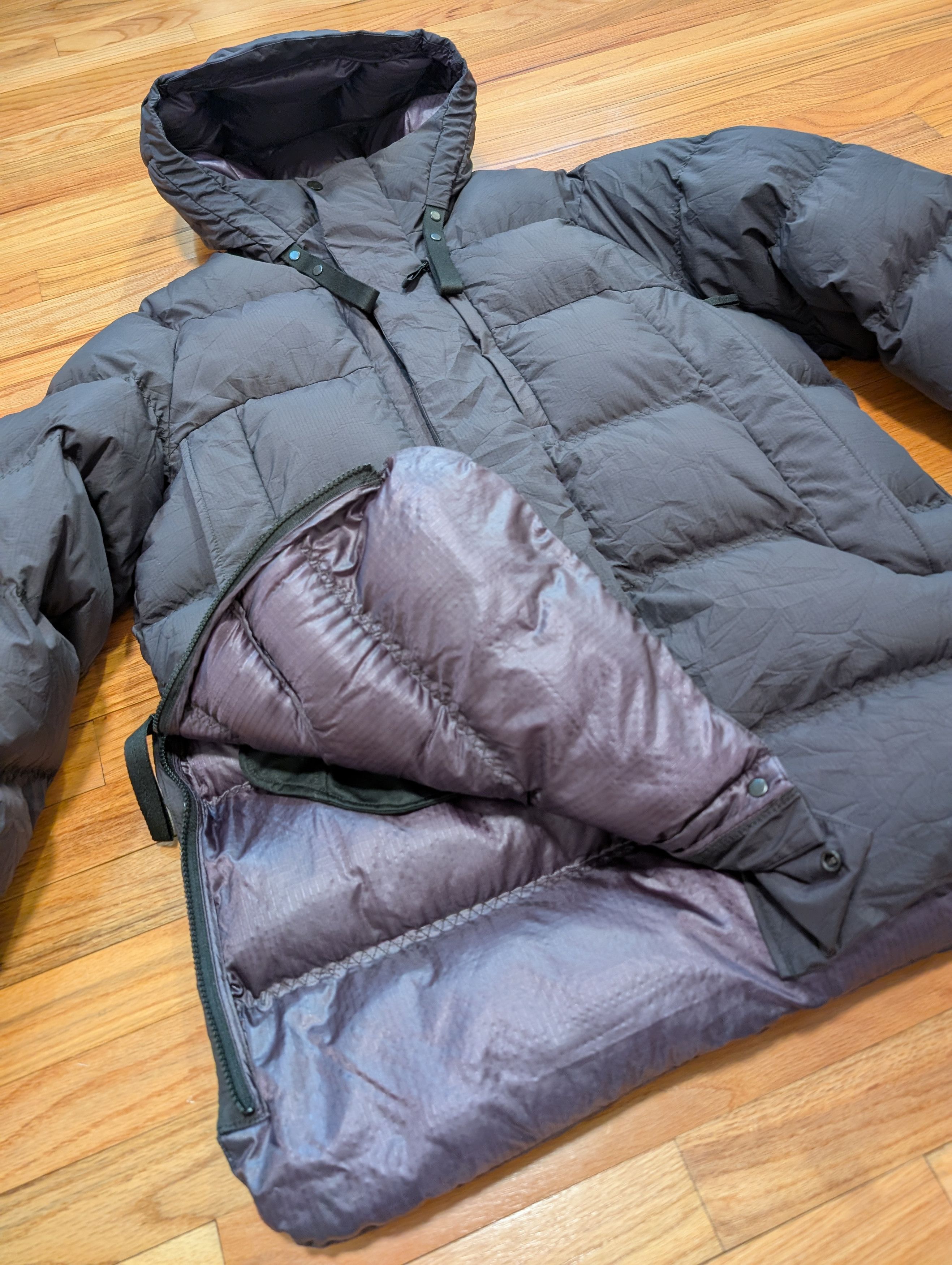 Vollebak Vollebak Titan Puffer L - Extreme Cold technical Puffer New Size US L / EU 52-54 / 3 - 4 Thumbnail