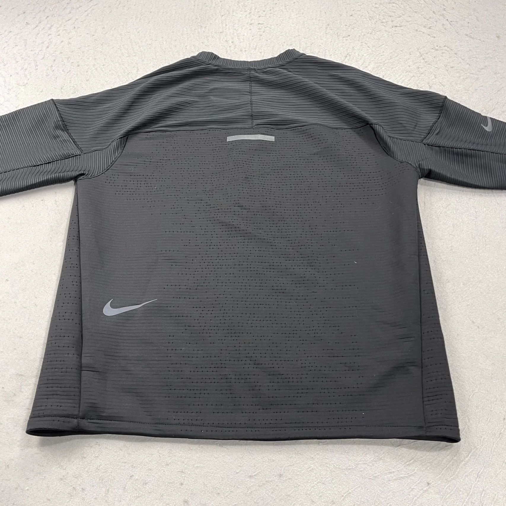 Nike Nike Tech Packet Jacket Mens Large Black Reflective 1/4 Zip Running Sports Nike Tech Fleece Mens Large Black Reflective 1/4 Zip Athletic Jacket Size US L / EU 52-54 / 3 - 7 Thumbnail
