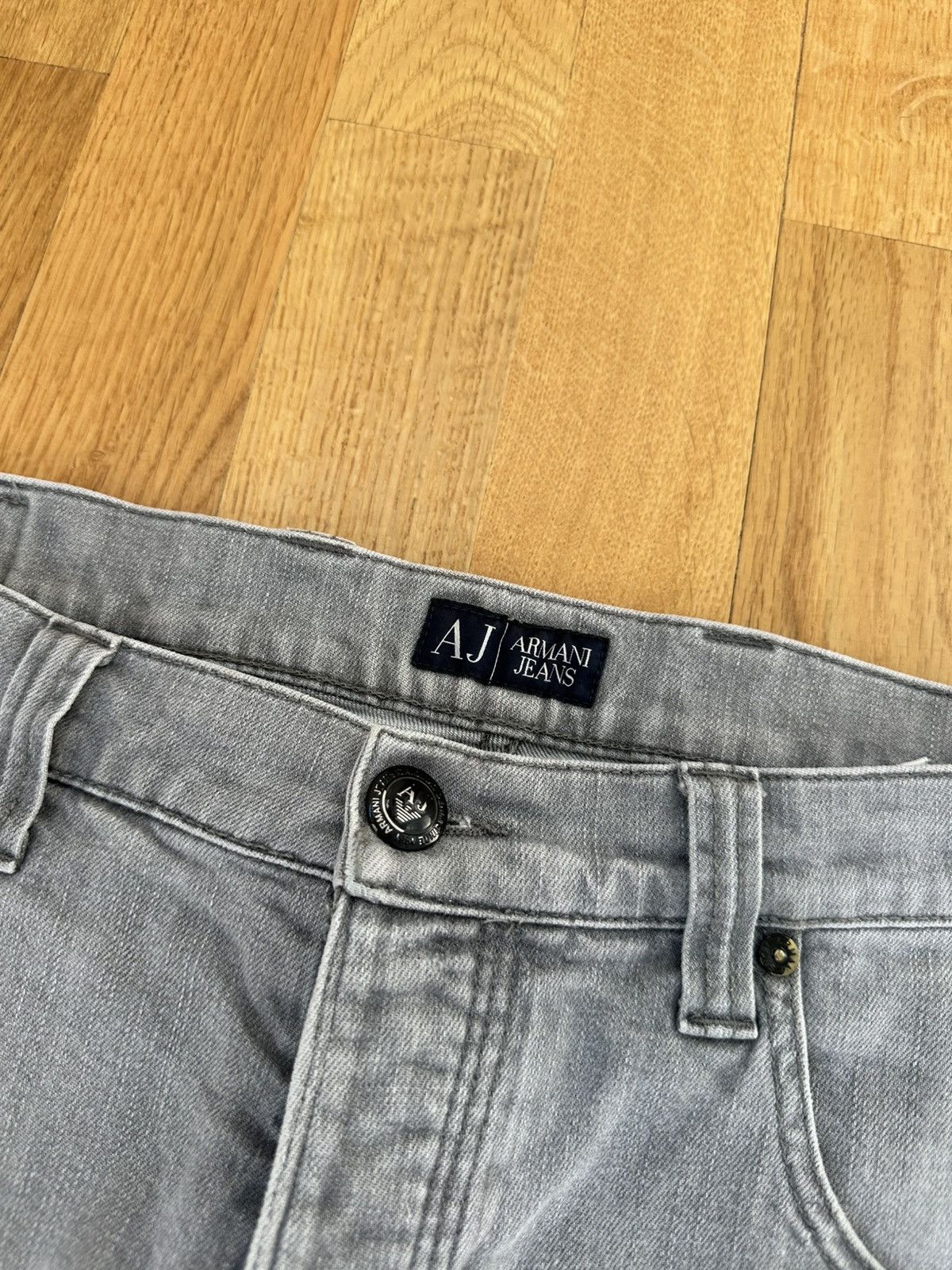 Giorgio Armani Vintage Giorgio Armani Denim Gray Jeans 33 Size Metal Logo Size US 33 - 8 Thumbnail
