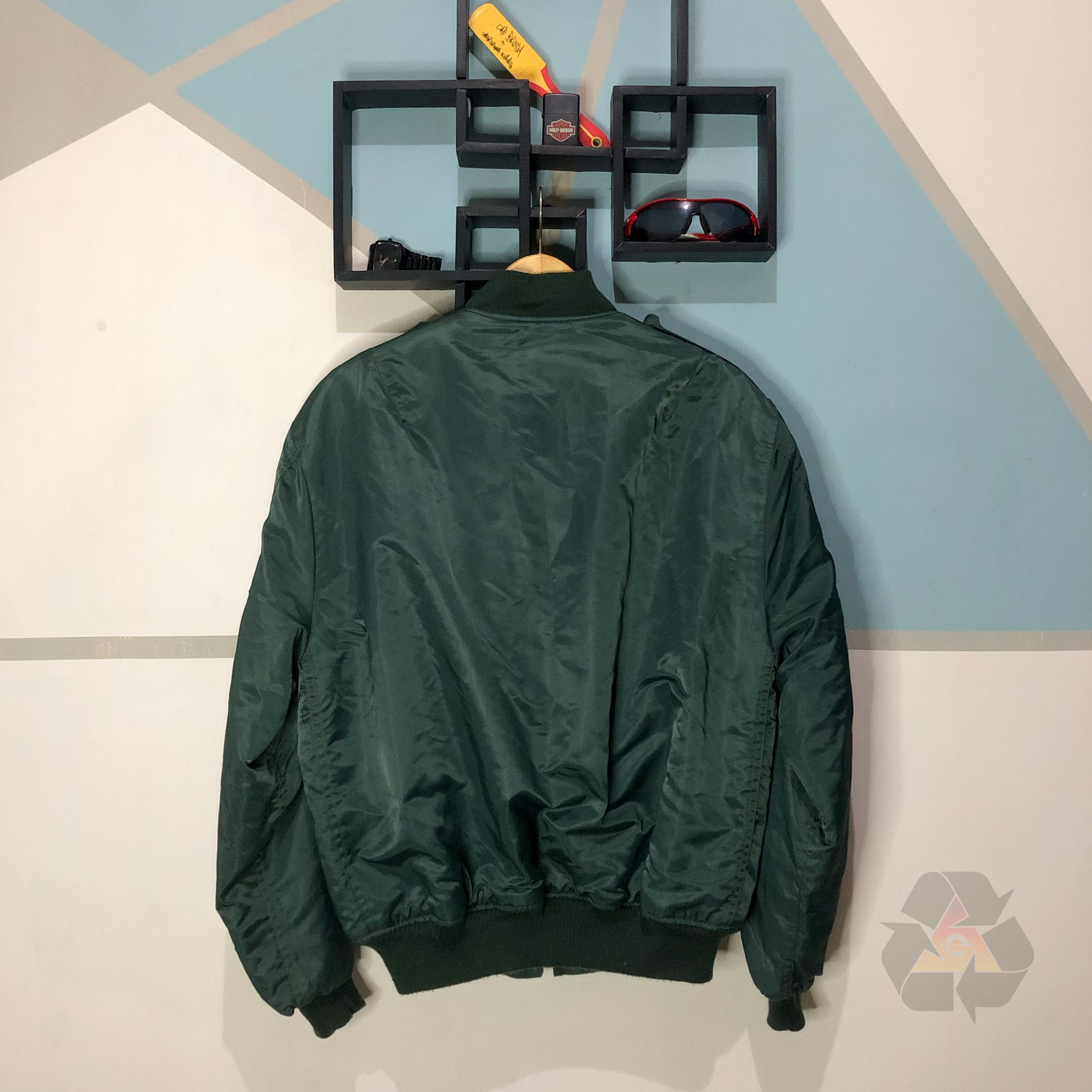 Alpha Industries Vintage Alpha Industries Flayer's Mil-J-82790J USAF Bombers Size US L / EU 52-54 / 3 - 14 Thumbnail