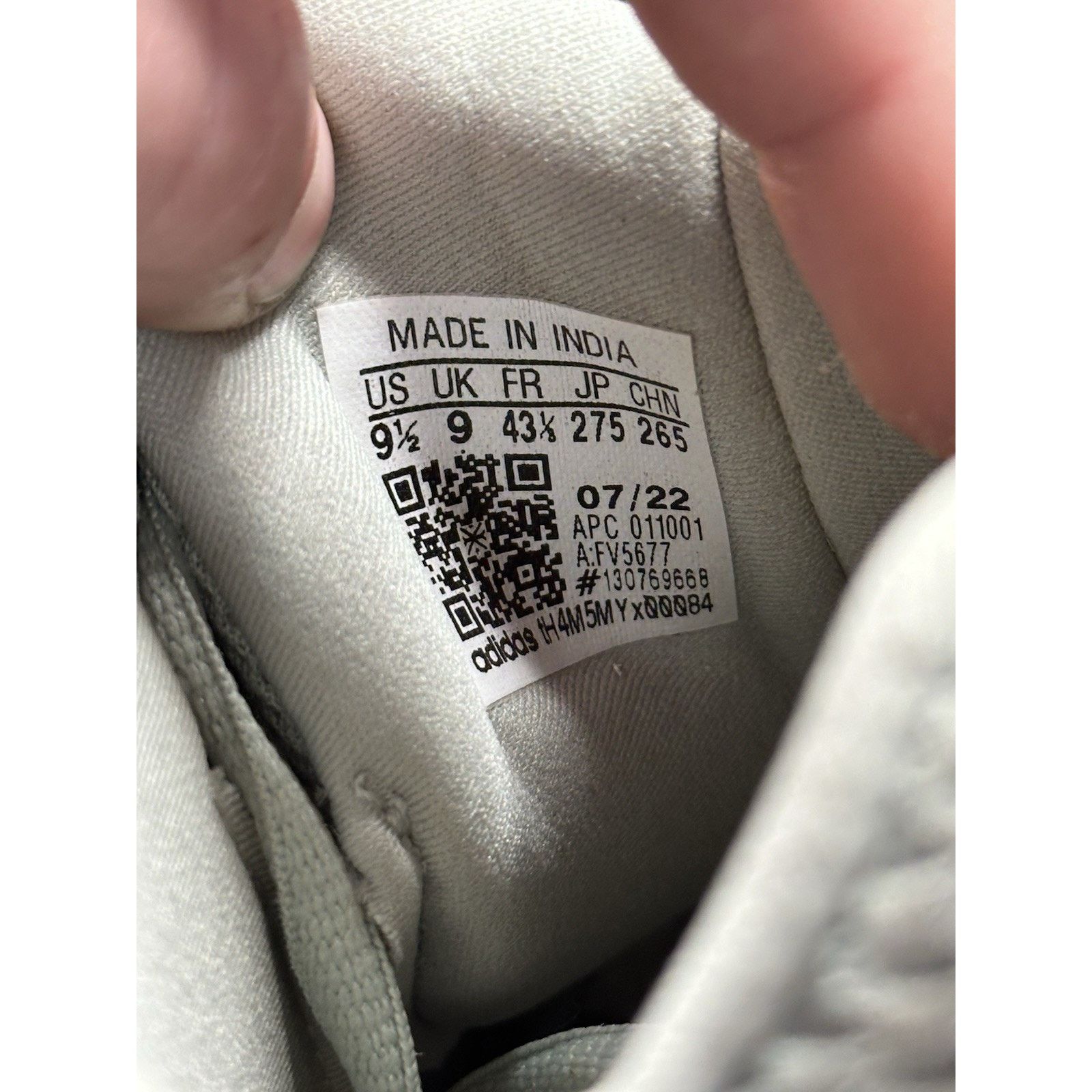 Adidas Adidas Yeezy Desert Boot Salt - Size 9.5 (FV5677) Size US 9.5 / EU 42-43 - 7 Thumbnail