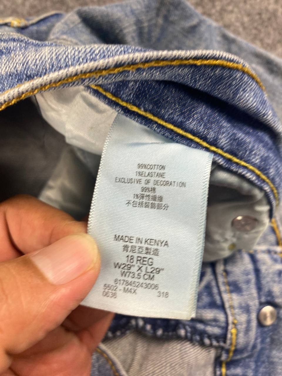 Levi's levis 502 regular tapered denim nice design Size US 33 - 13 Thumbnail
