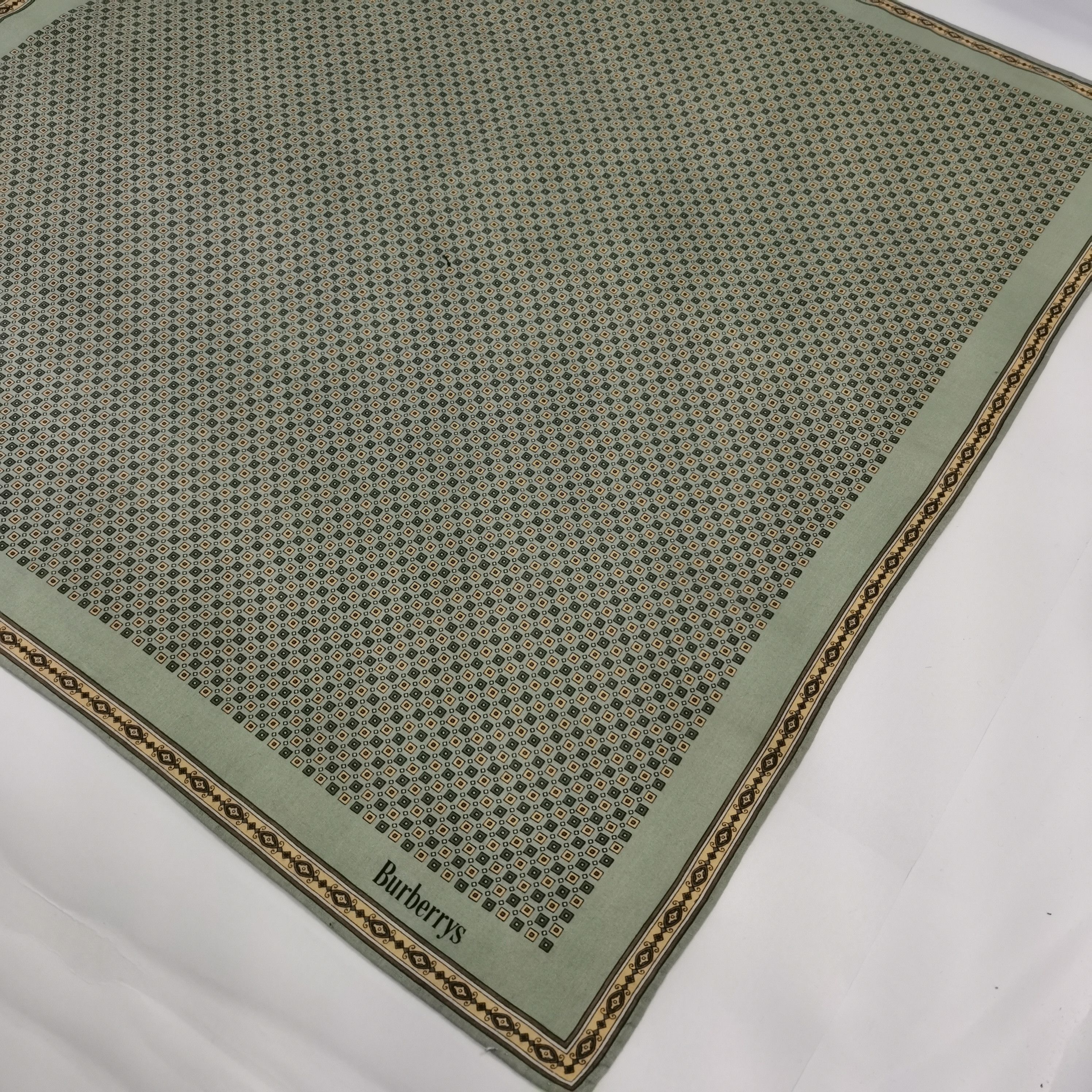 Burberry BURBERRY HANDKERCHIEF/ BANDANA/ SCARF Size ONE SIZE - 3 Thumbnail