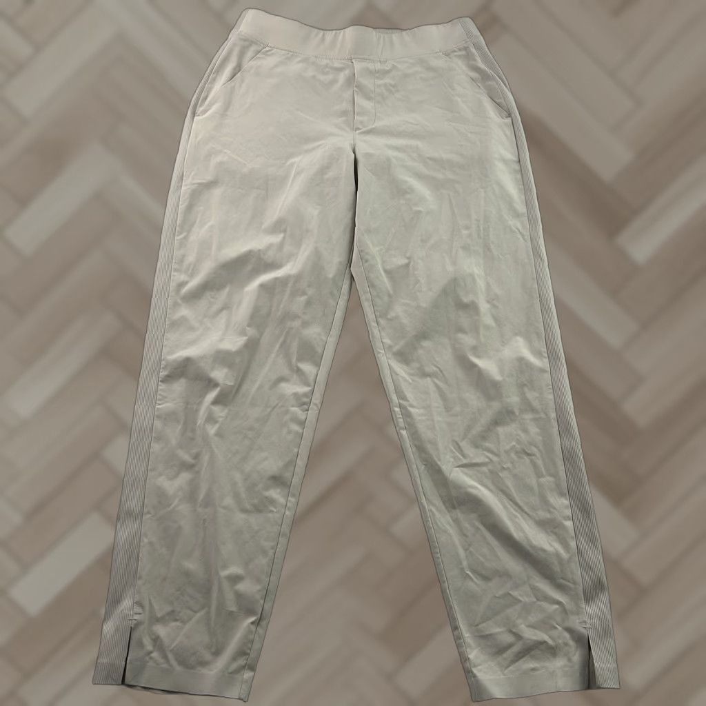 Athleta Athleta Brooklyn Ankle Pant Women's 8 Khaki Beige Activewear Pants Womens 8 Beige Size 30" / US 8 / IT 44 - 1 Thumbnail