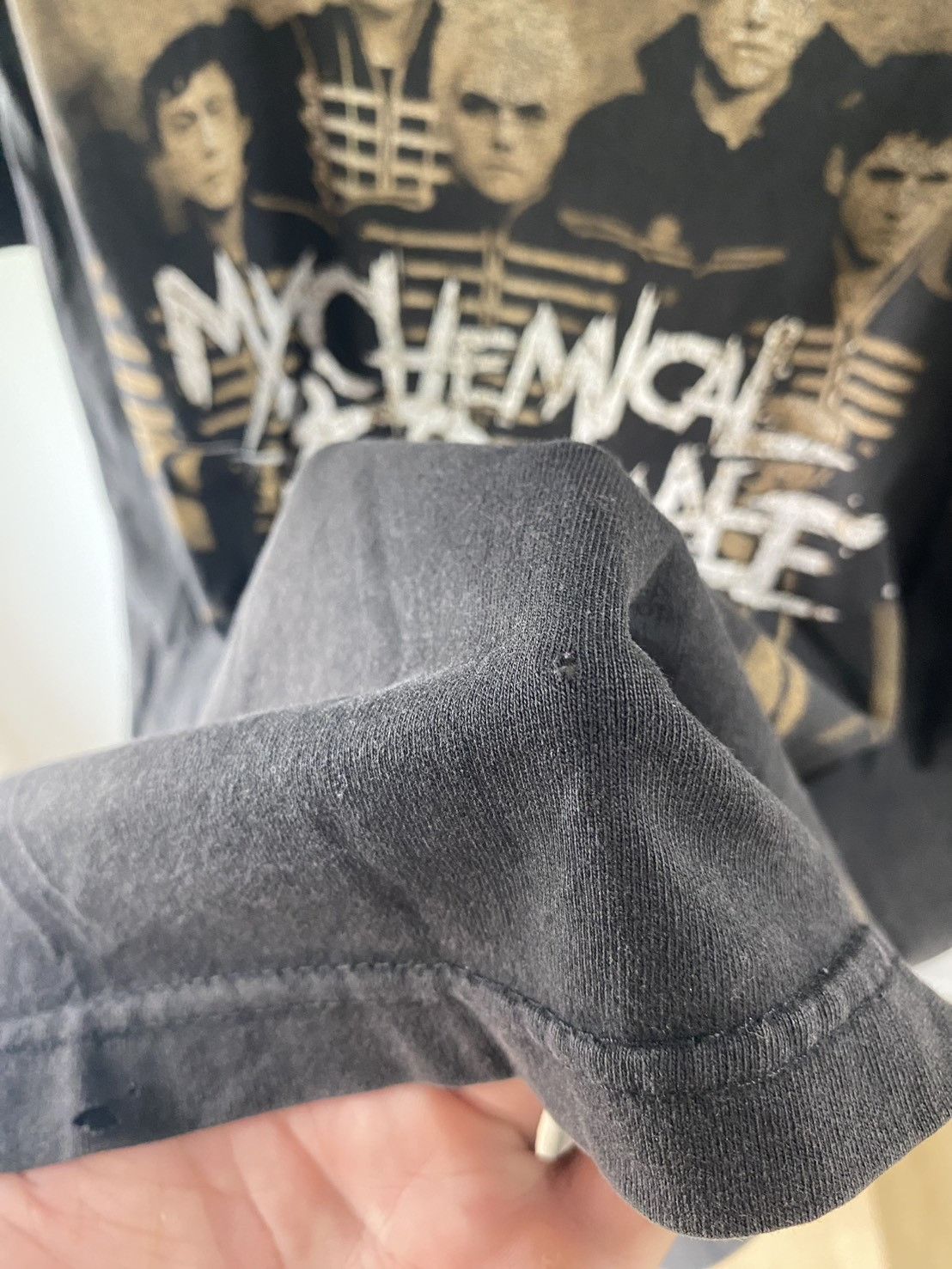 Band Tees Vintage Y2K Bootleg My Chemical Romance Band Tee Size US M / EU 48-50 / 2 - 3 Thumbnail