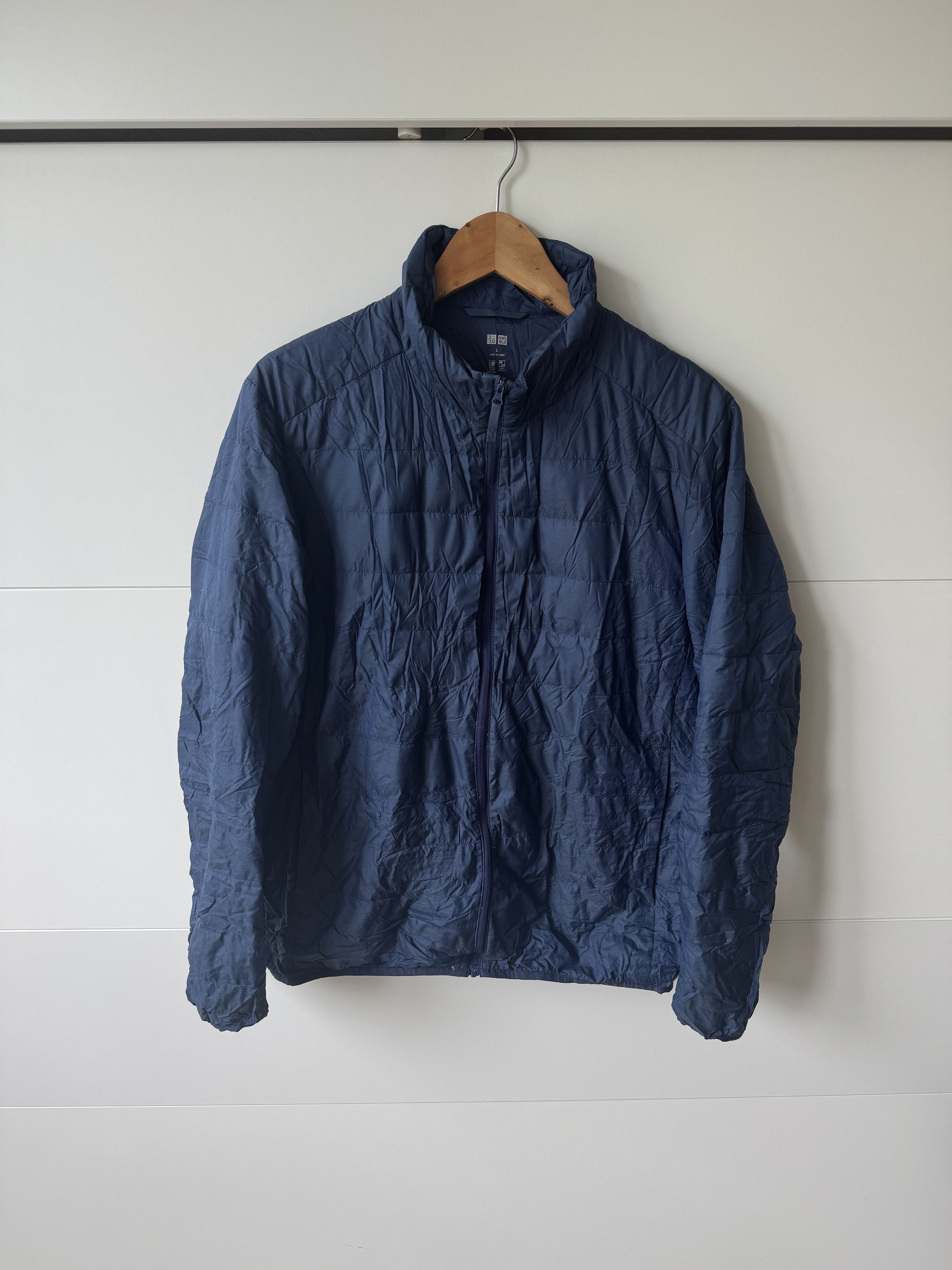 Uniqlo [L] Ultra Light Down Jacket in Blue Size US M / EU 48-50 / 2 - 1 Thumbnail