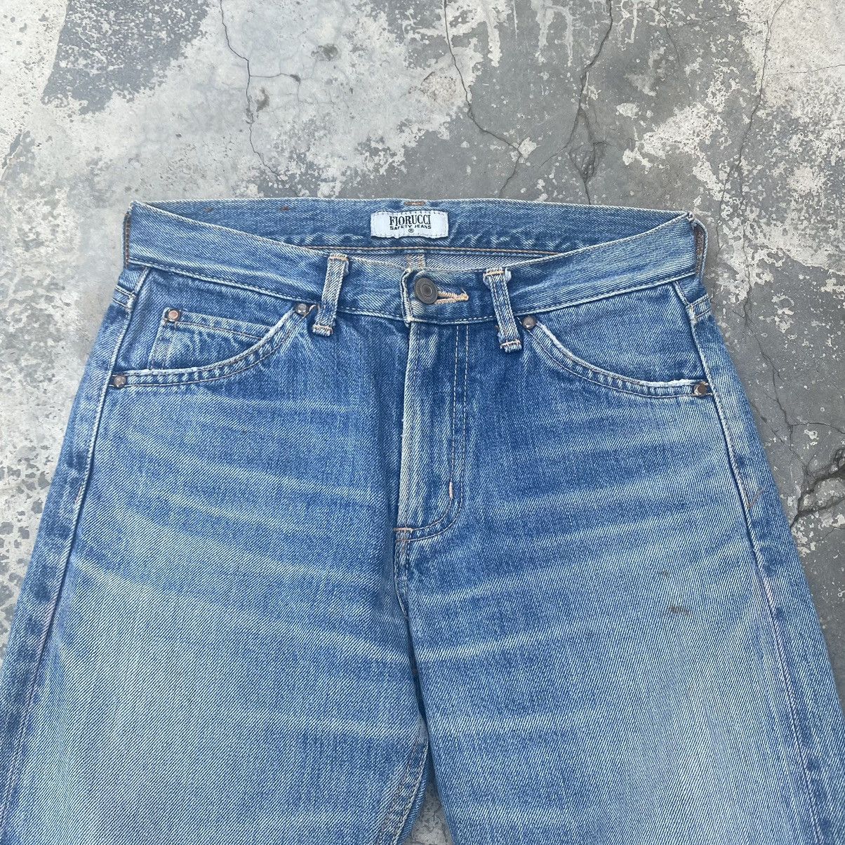Fiorucci FIORUCCI Distressed Selvedge Jeans Size 27" / US 4 / IT 40 - 5 Thumbnail