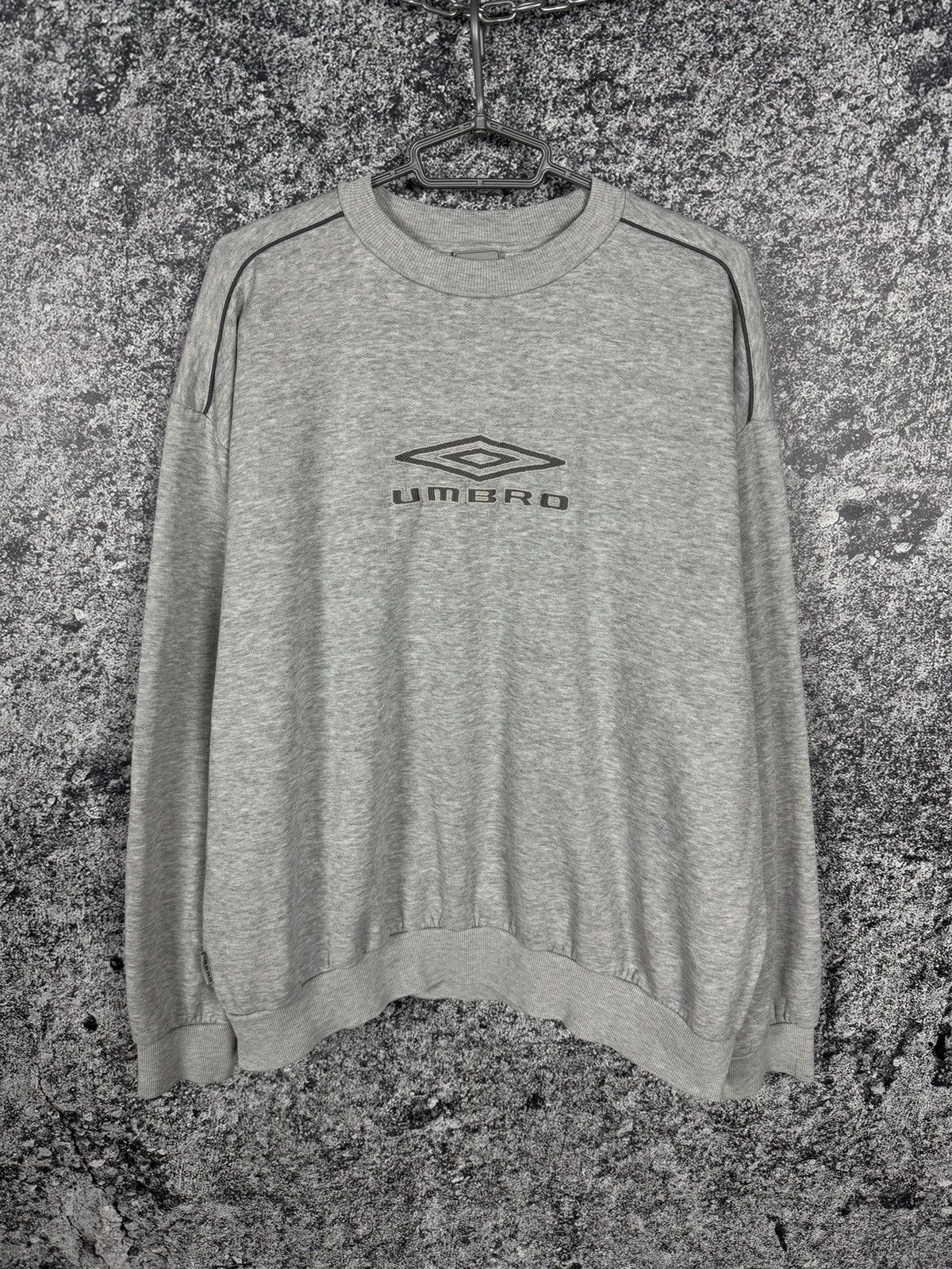 Umbro Umbro Vintage Sweatshirt Retro Big Logo Pullover Size XXL Size US XL / EU 56 / 4 - 1 Thumbnail