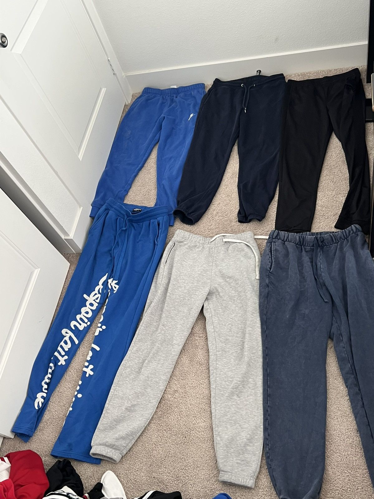 Other Closet clean out — 12 sweatpants bundle 🔥 Size US 30 / EU 46 - 2 Thumbnail