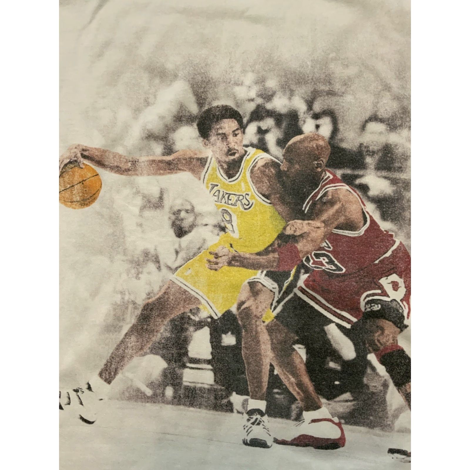 Jordan Brand Grace Court Kobe Bryant Michael Jordan NBA Basketball Graphic S/S Crew T-Shirt L White Mens Shirts L Mens Size US L / EU 52-54 / 3 - 5 Thumbnail
