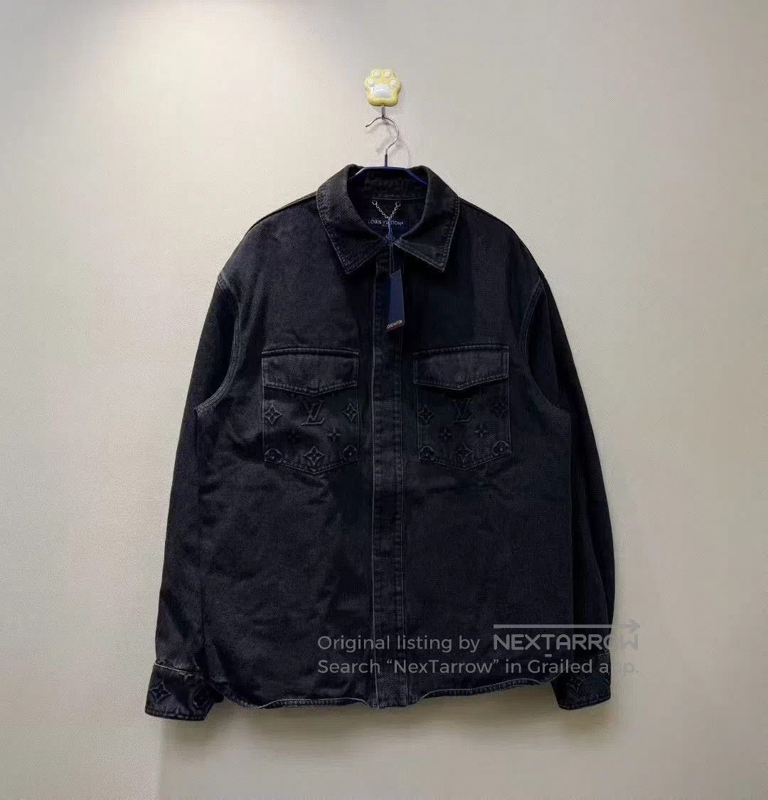 Louis Vuitton Louis Vuitton LV Embossed Logo Denim Jacket. Size US XL / EU 56 / 4 - 3 Thumbnail