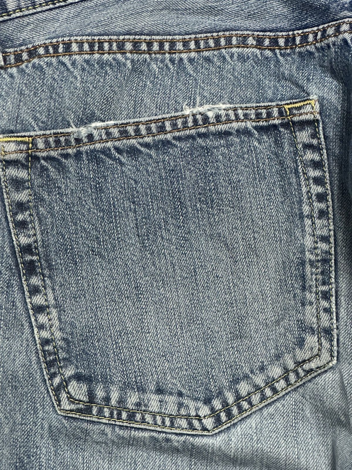 Uniqlo Vintage Uniqlo UJ Straight Leg Distressed Jeans with Faded Size US 36 / EU 52 - 7 Thumbnail