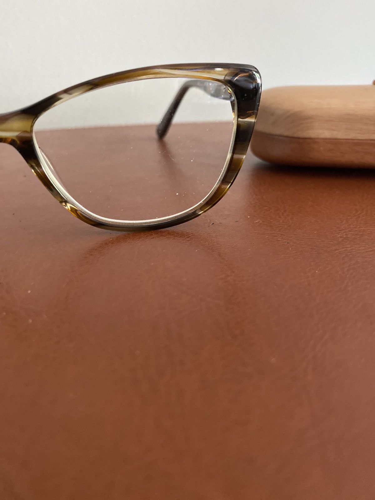 Other CE STYLISH READING GLASSES WITH WOODEN CASE Size ONE SIZE - 7 Thumbnail