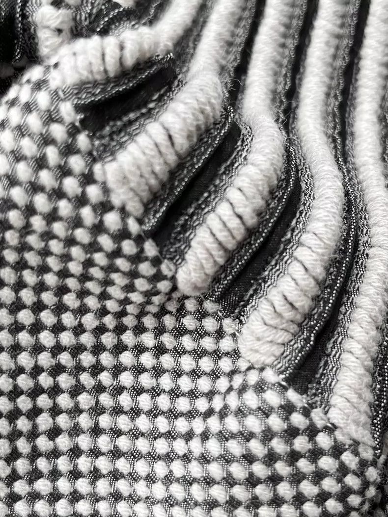 Issey Miyake Issey Miyake size:2 A grey main line skirt Size 31" - 4 Thumbnail