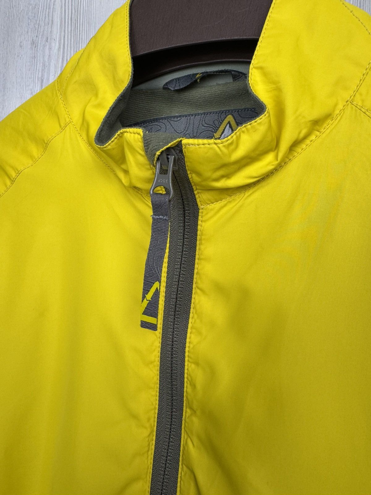 Rossignol Rossignol Summit Yellow Outdoor jacket size L Size US L / EU 52-54 / 3 - 10 Thumbnail