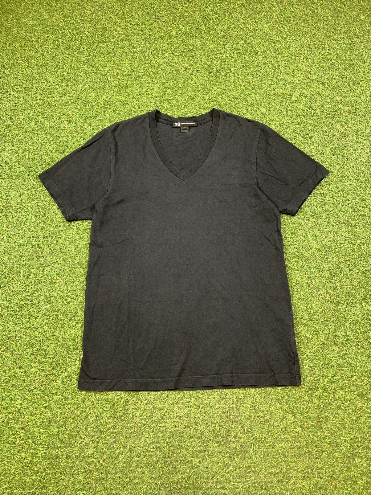 Y-3 Vintage Y2K Adidas Y-3 tee streetwear style size M Size US M / EU 48-50 / 2 - 1 Thumbnail