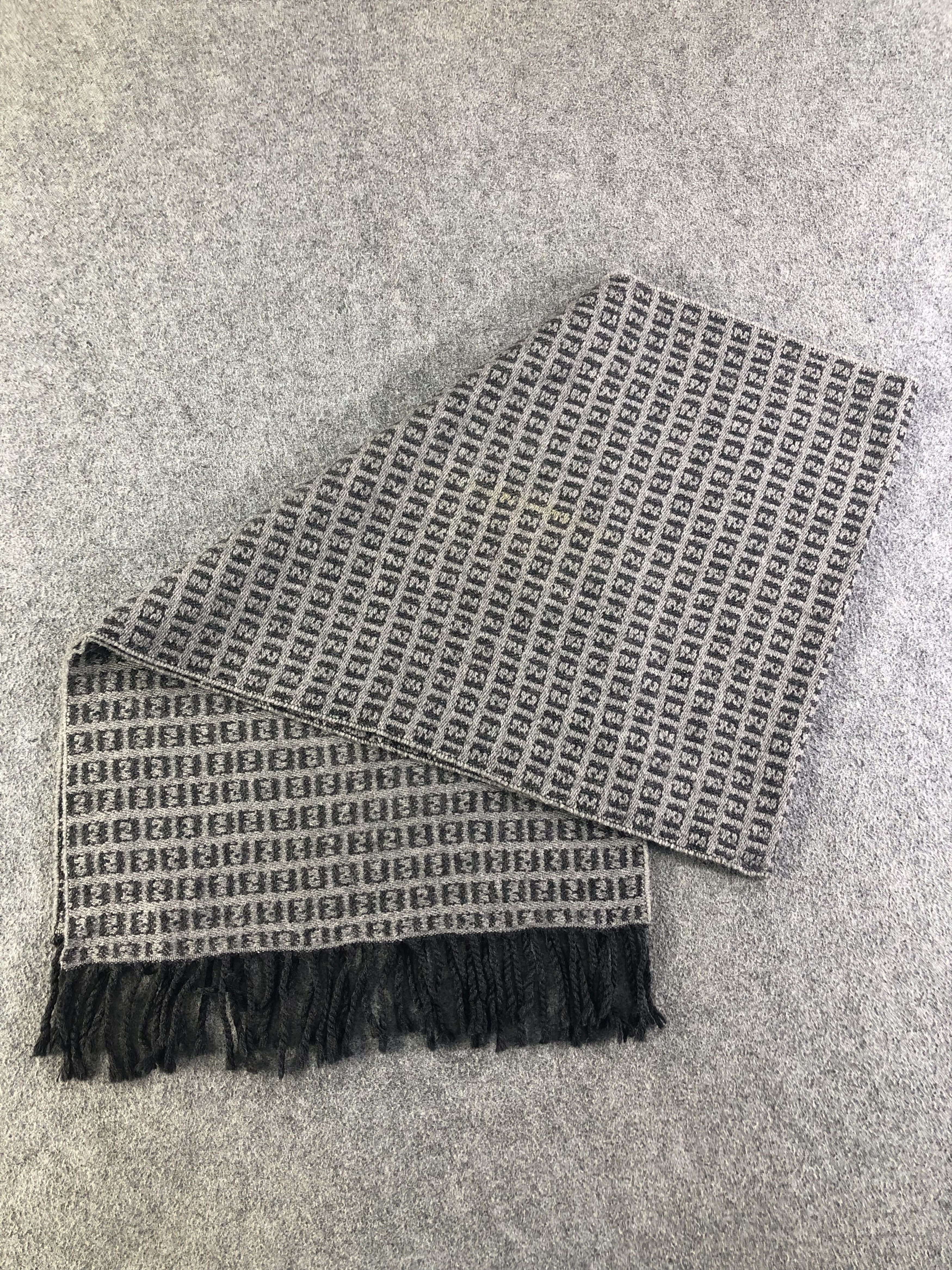 Fendi Fendi Monogram FF Scarf / Muffler / Neckwear Size ONE SIZE - 4 Thumbnail